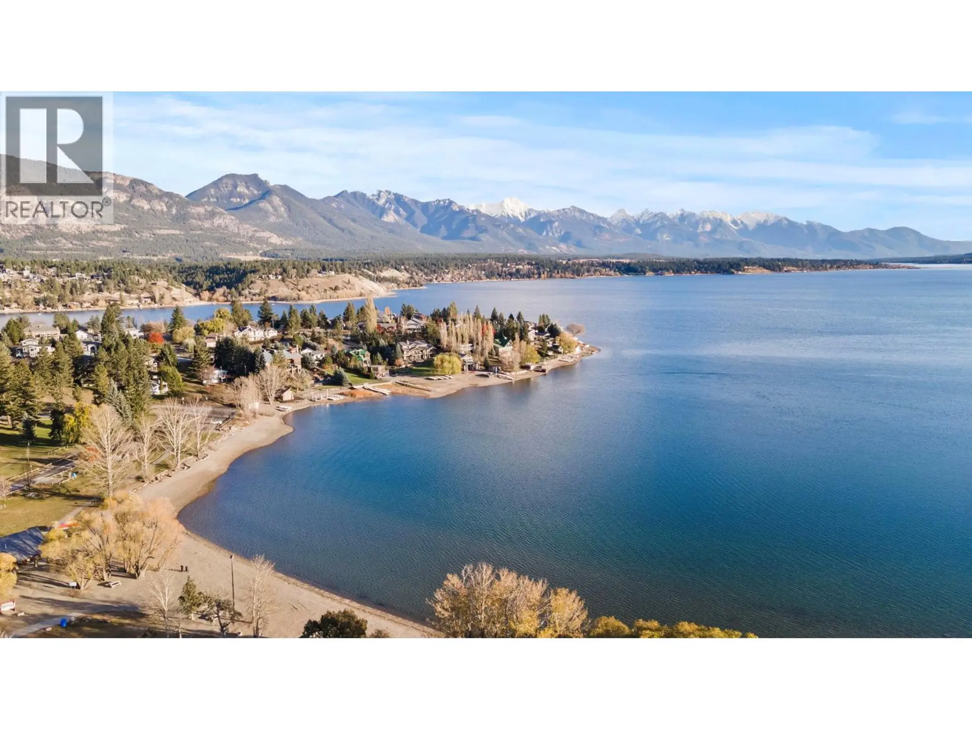 Property at 4 STODDART ESTATES DRIVE, Windermere, BC