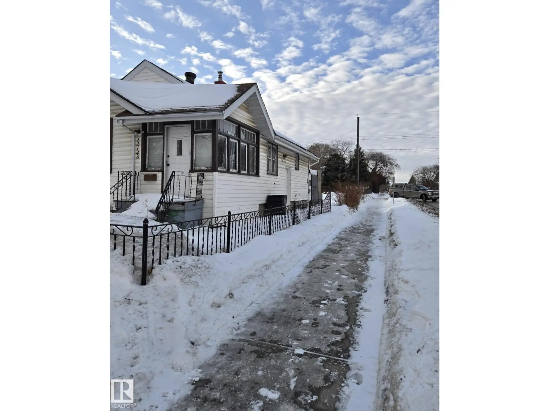 12146 94 ST NW - Image 3