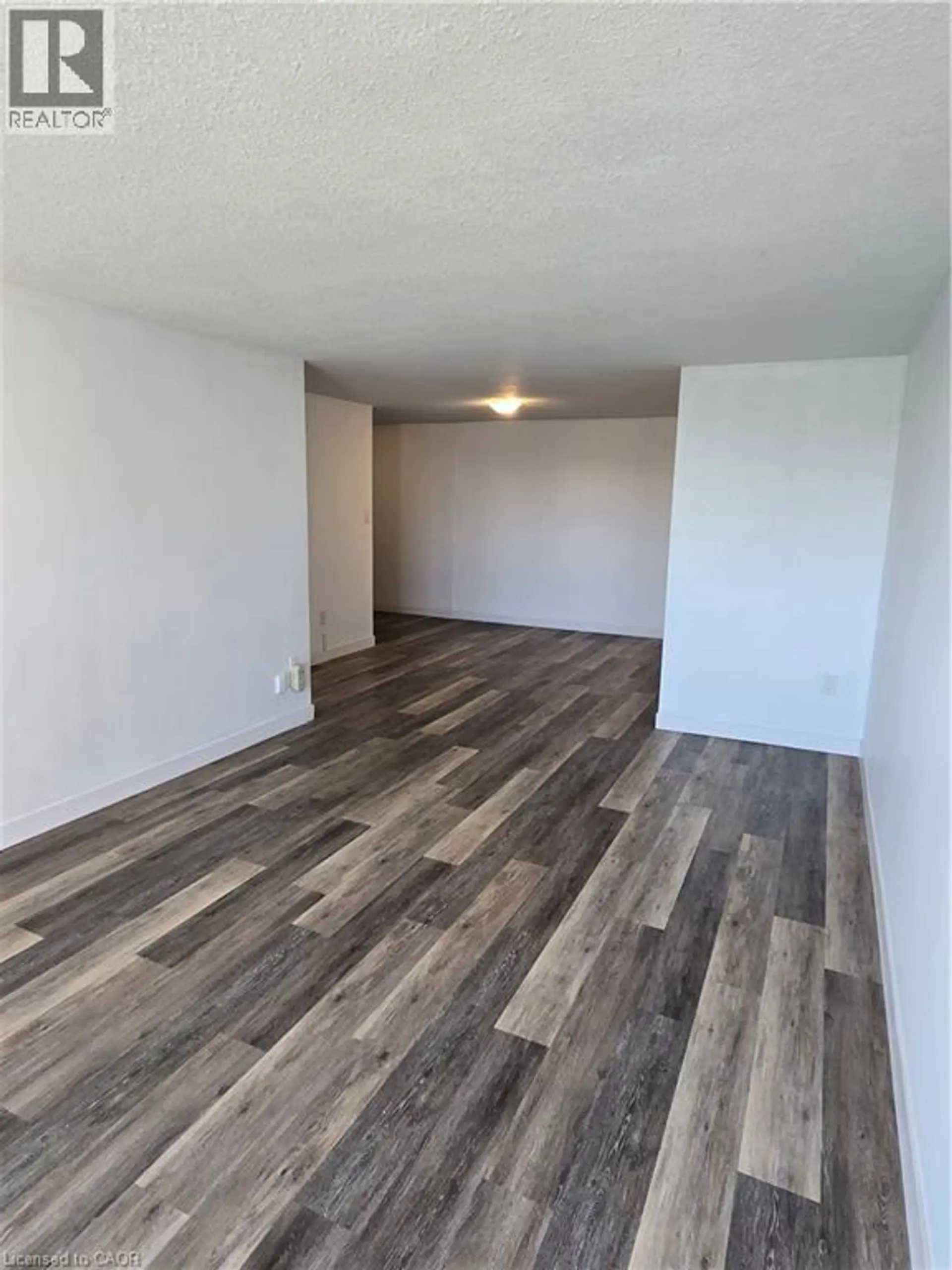 #706 563 MORNINGTON Avenue - Image 8