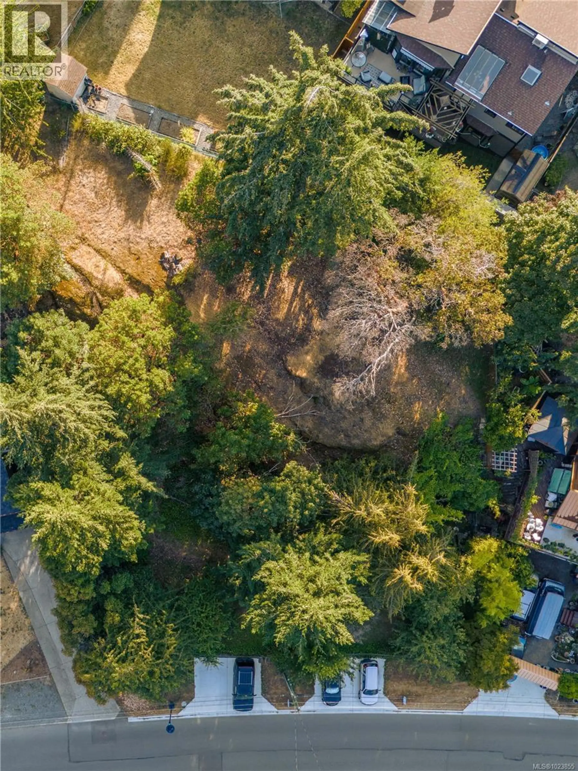 Property at #B 3366 MARY ANNE CRES, Colwood, BC