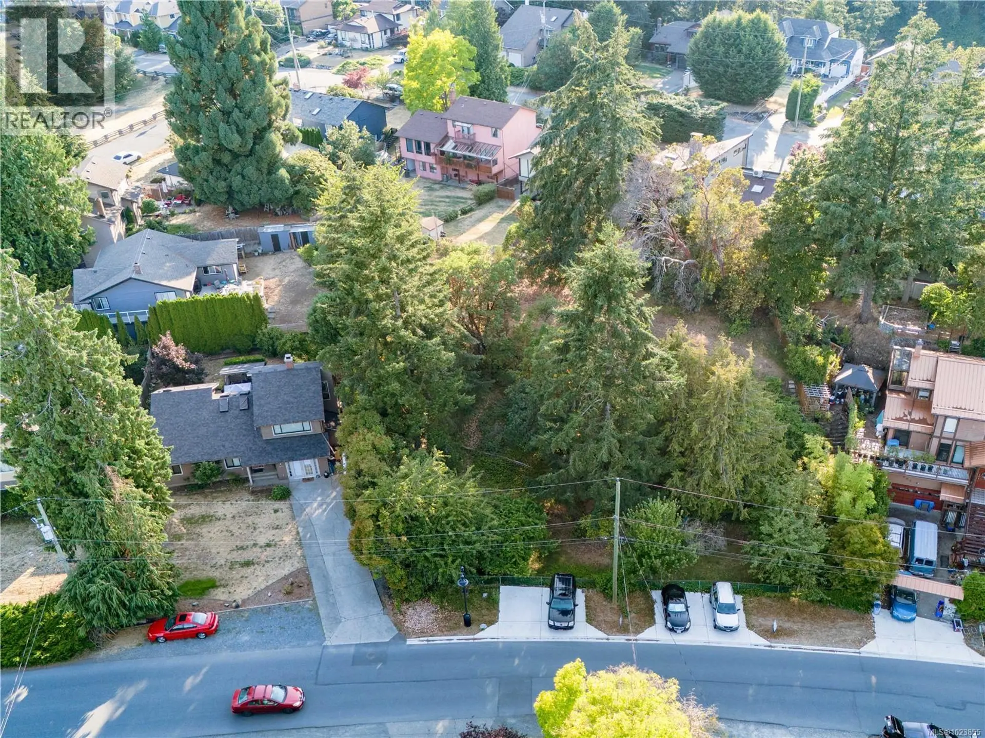 Property at #B 3366 MARY ANNE CRES, Colwood, BC