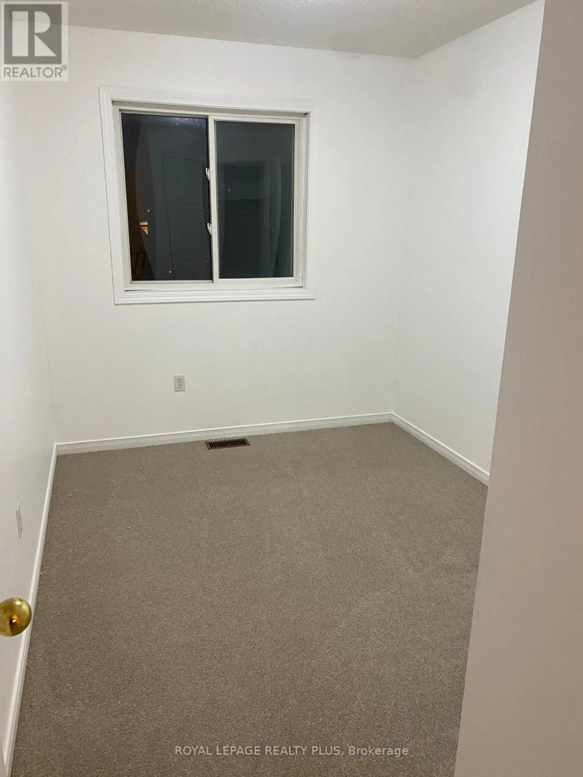 36 ELI SHACKLETON COURT - Image 4