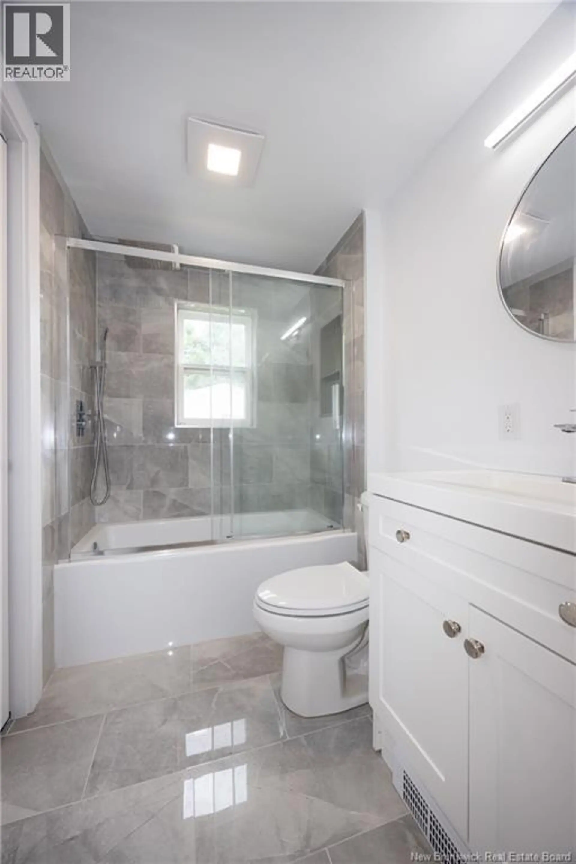 33 NORTHRUP CRESCENT - Image 14