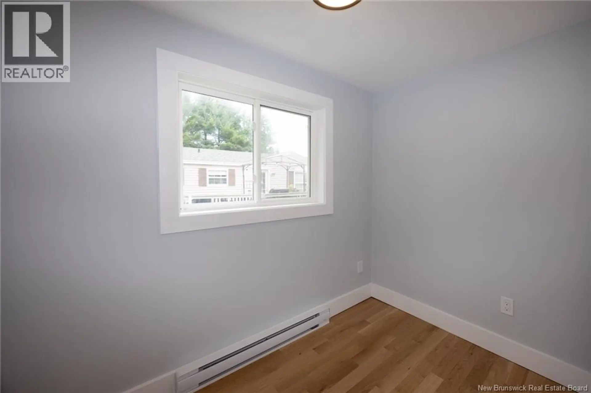 33 NORTHRUP CRESCENT - Image 17