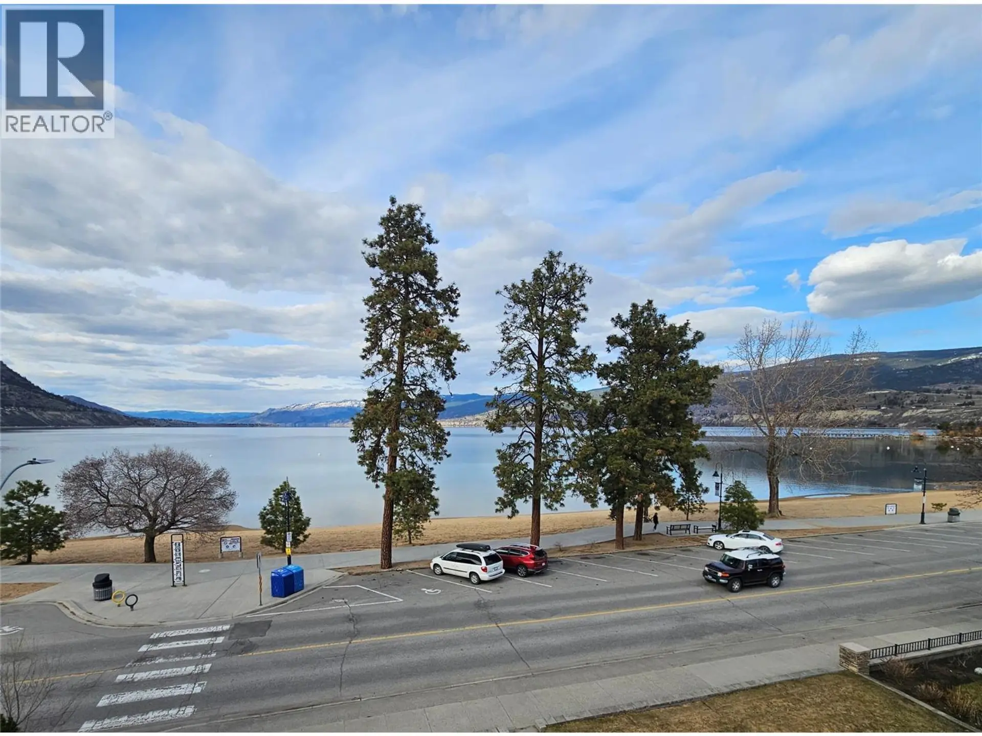 Property at #402 578 LAKESHORE DRIVE, Penticton, BC