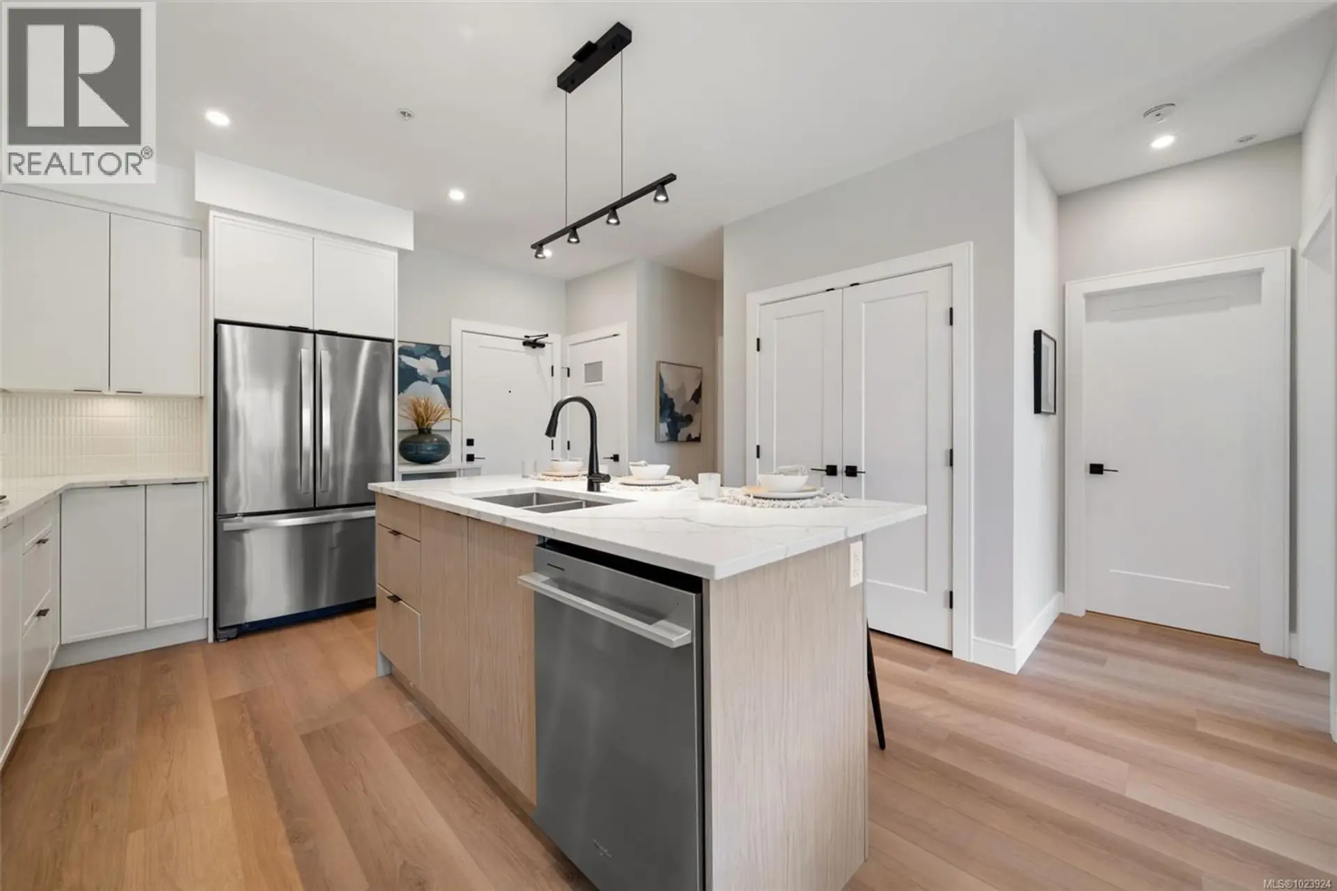 Property at #307 1810 SELENITE PL, Langford, BC