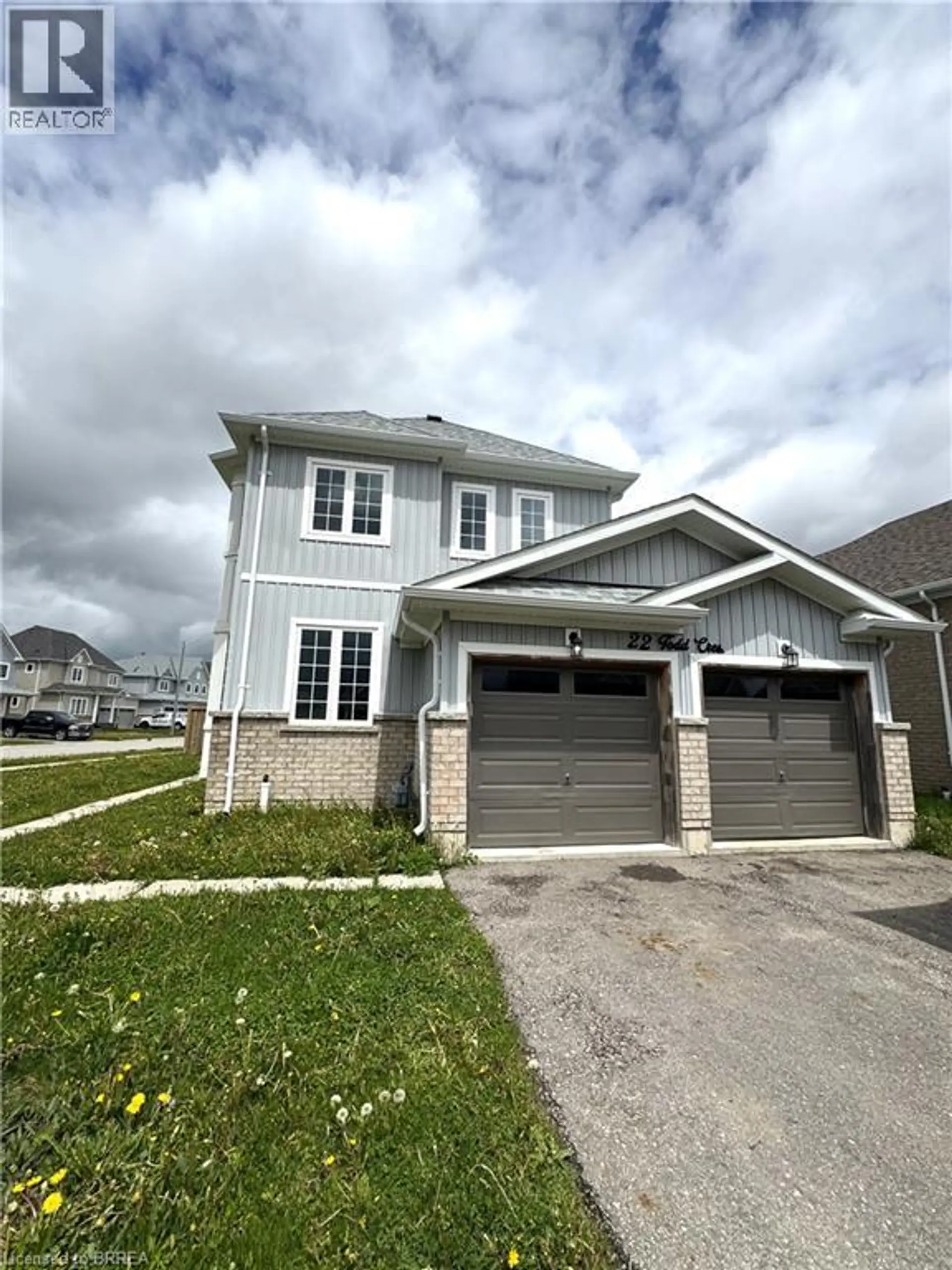 22 TODD CRESCENT - Image 1