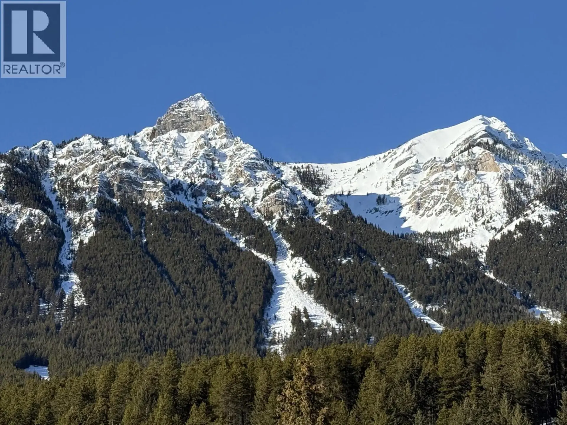 Property at 2 DALLAS PLACE, Elkford, BC