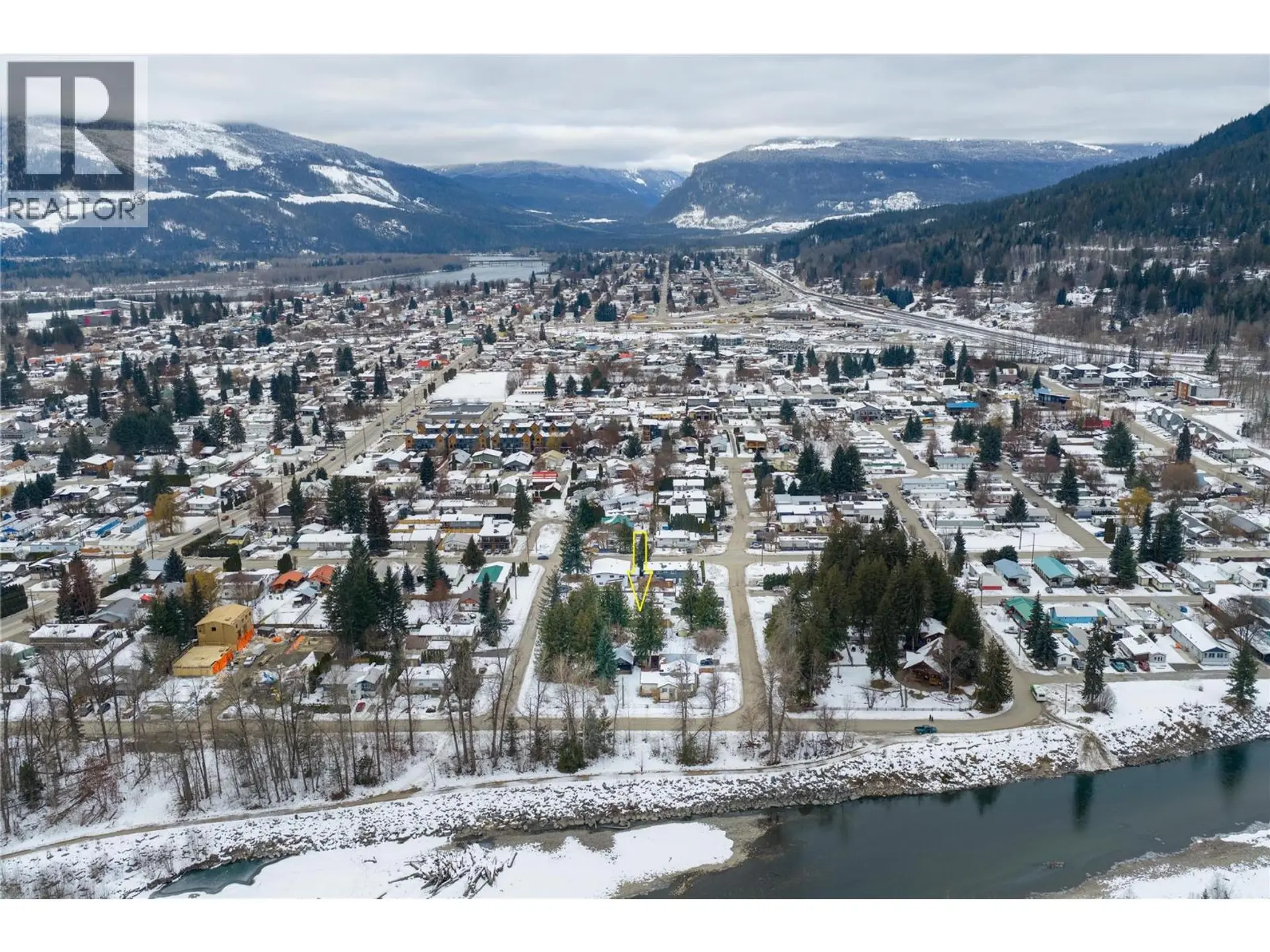 Property at 1206 CARLSON STREET, Revelstoke, BC
