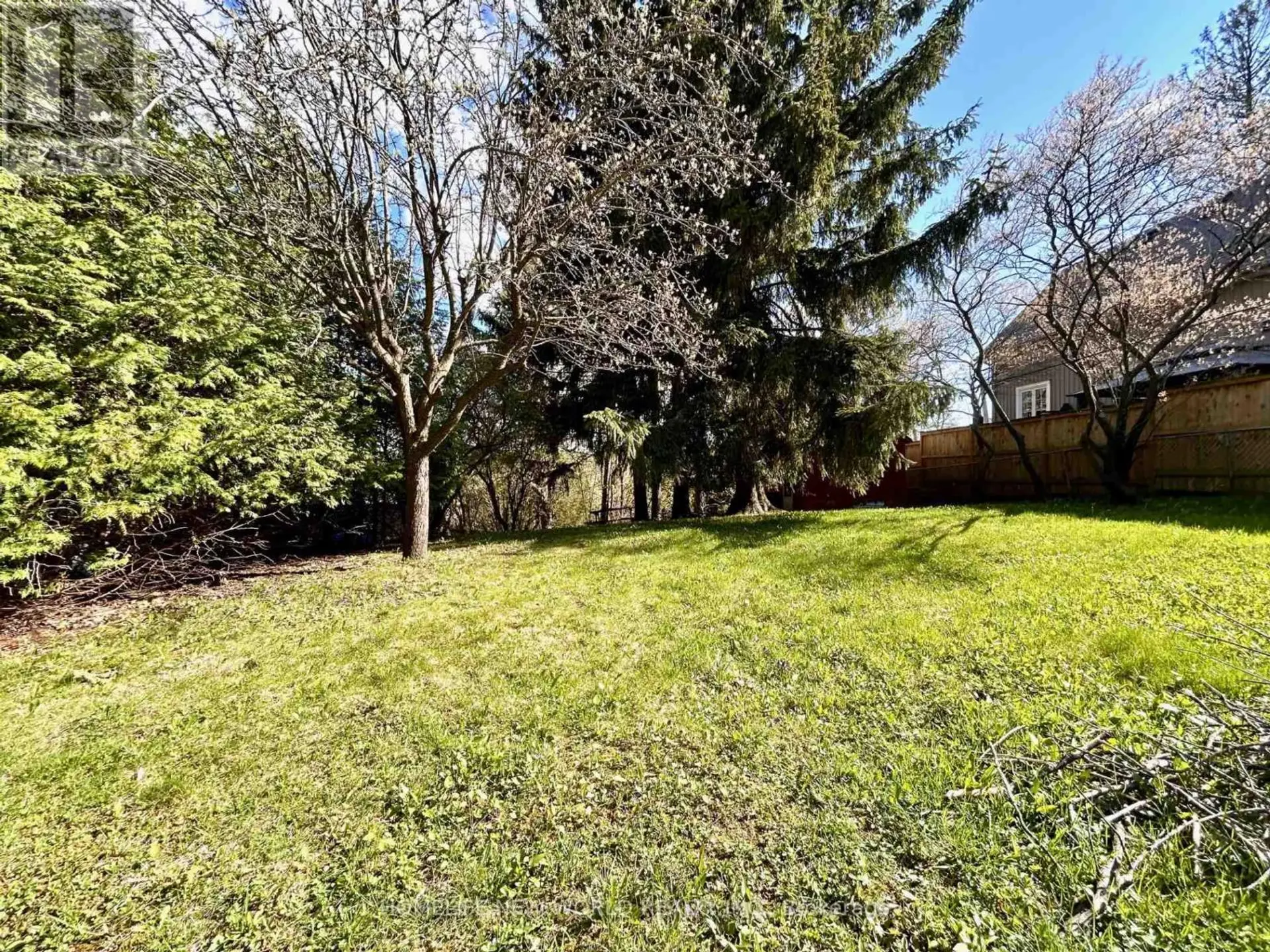 39 WINDSOR DRIVE - Image 14