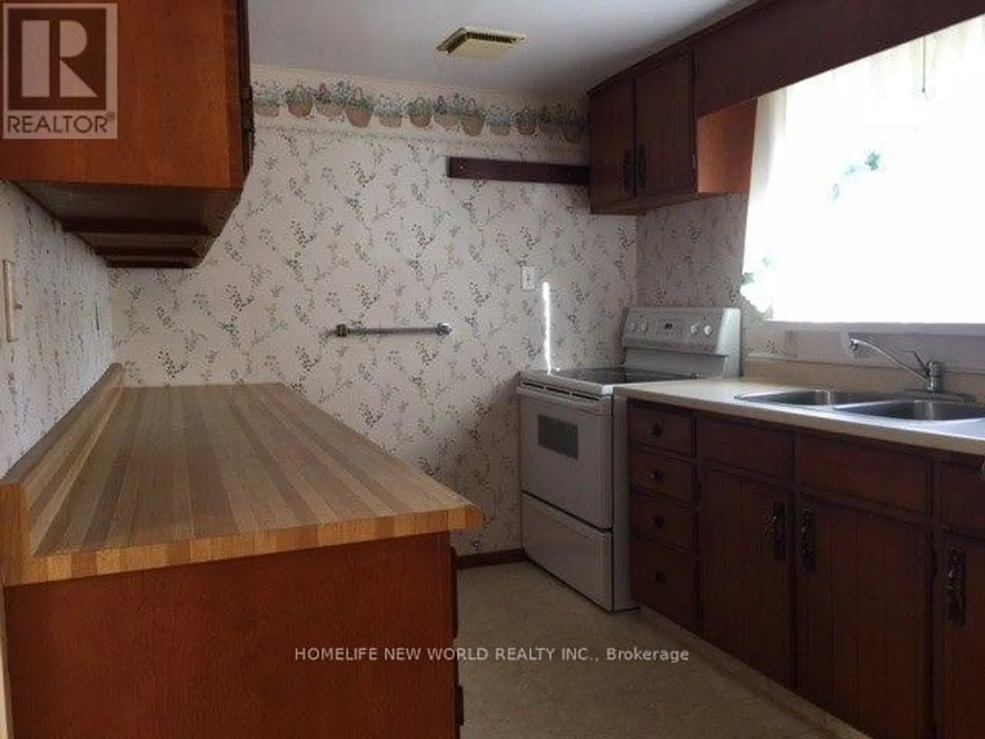 39 WINDSOR DRIVE - Image 5