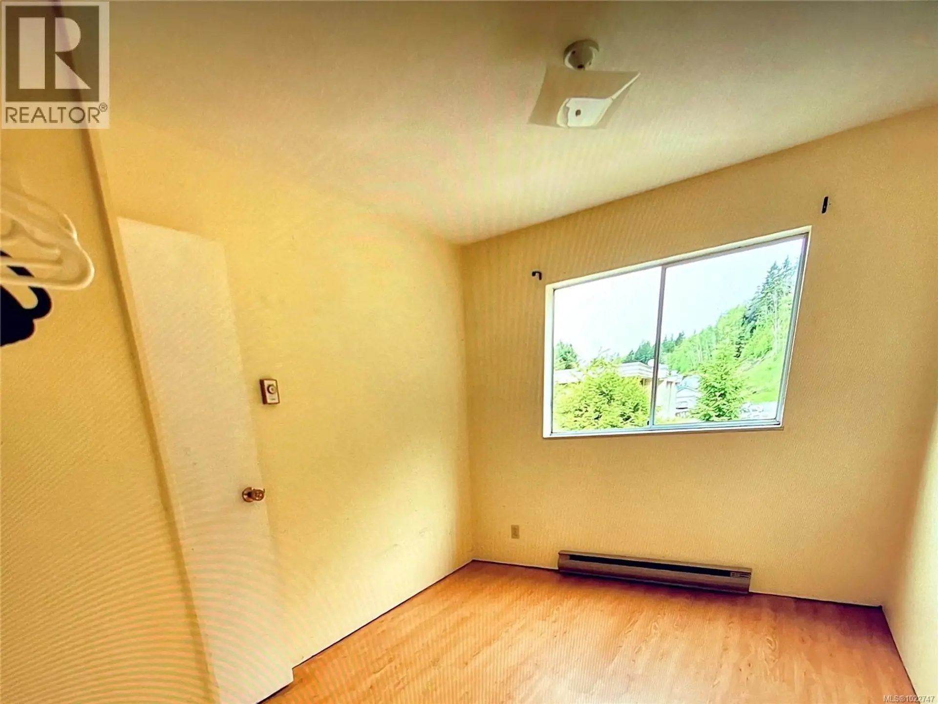 Property at #302 801 MARINE DR, Port Alice, BC