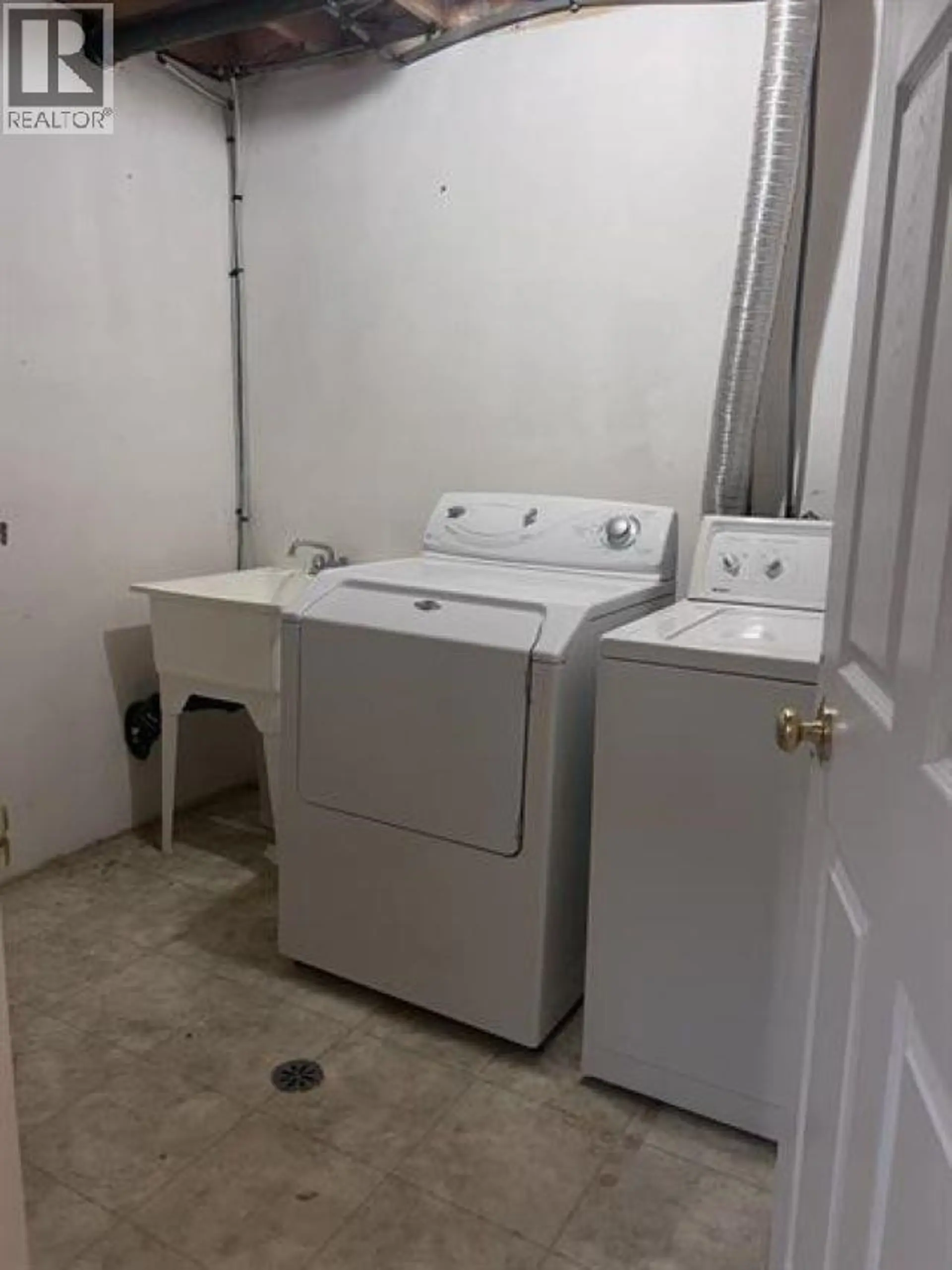 Property at 3955 COTTONWOOD ROAD, Fort Nelson, BC