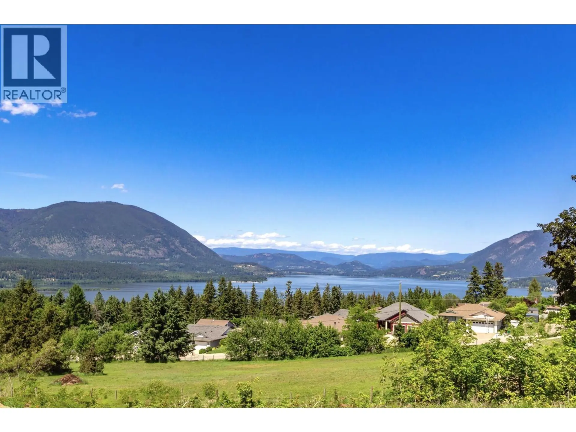 Property at 1220 16 AVENUE SE, Salmon Arm, BC