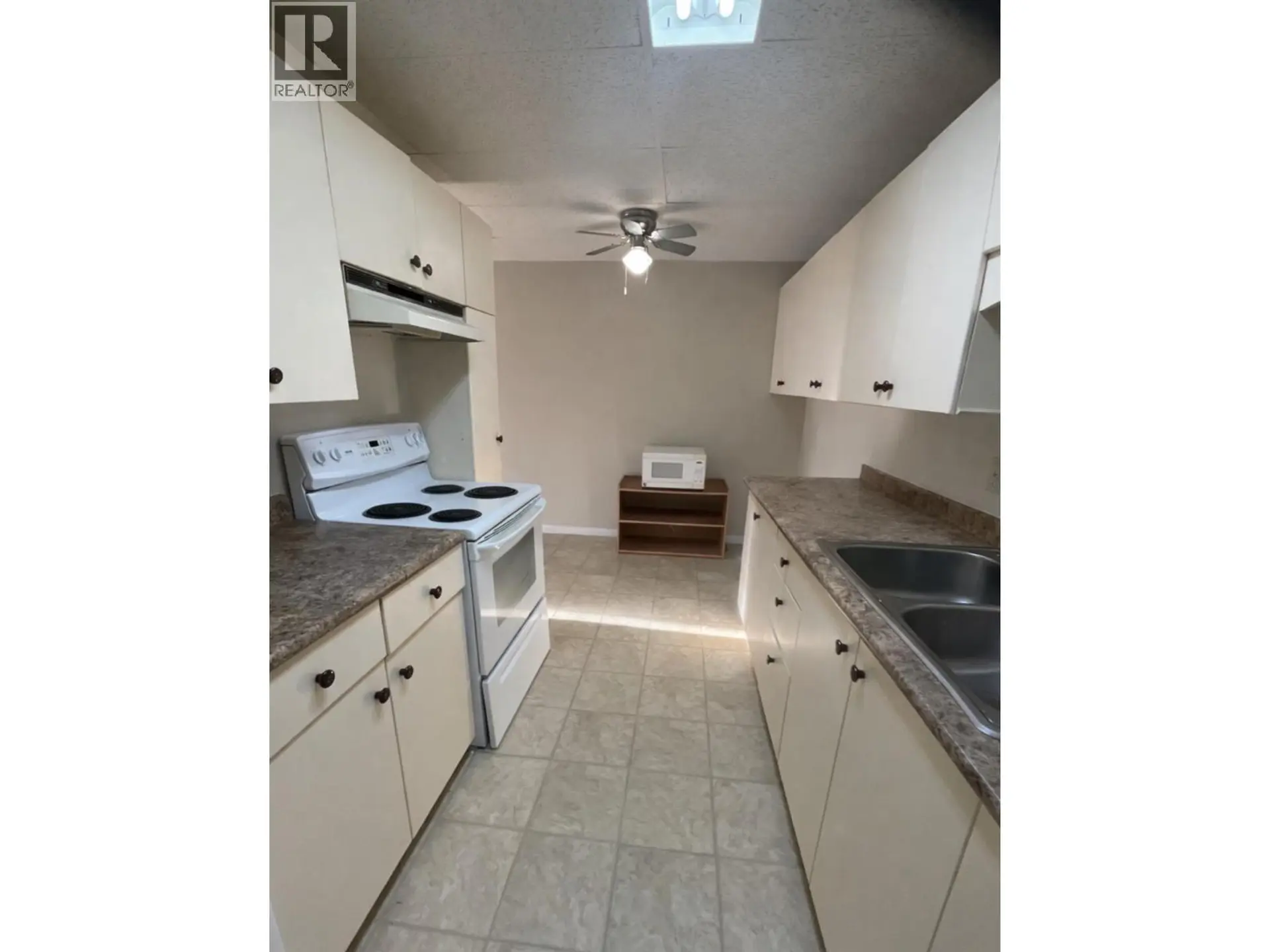 Property at #208 1410 PENTICTON AVENUE, Penticton, BC