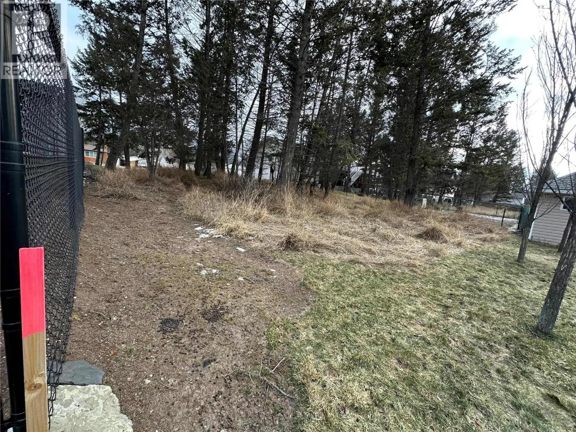 Property at 7495 JACKSON AVENUE, Radium Hot Springs, BC