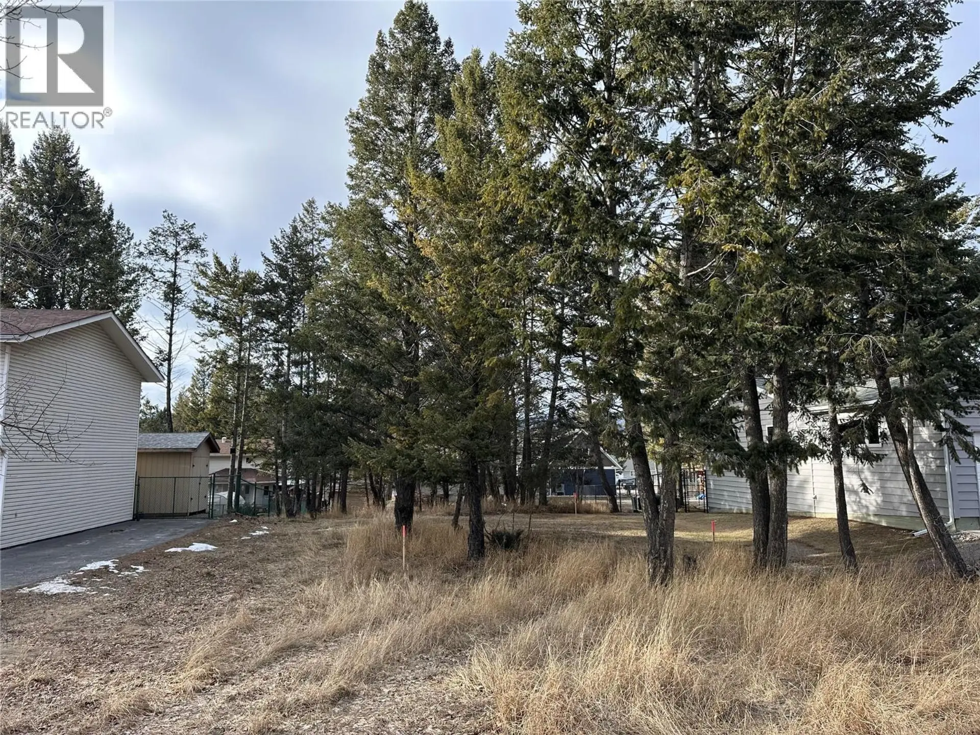 Property at 7495 JACKSON AVENUE, Radium Hot Springs, BC