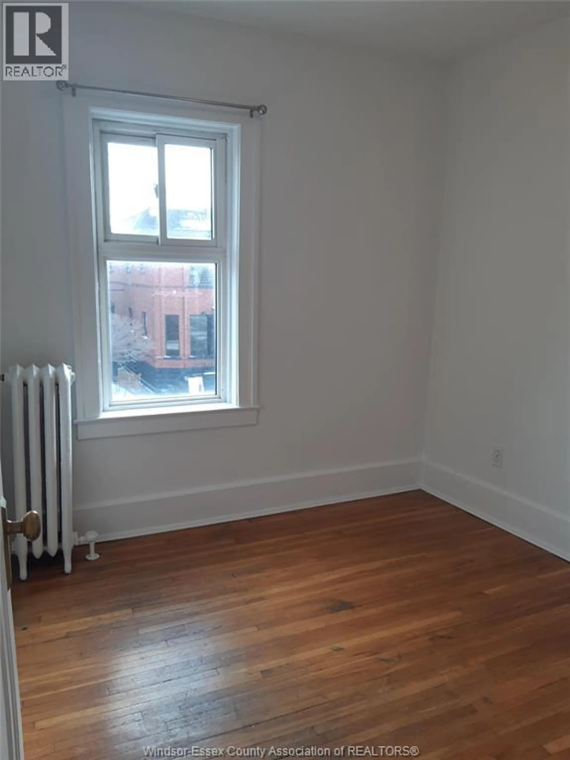 147 JANETTE AVENUE - Image 7