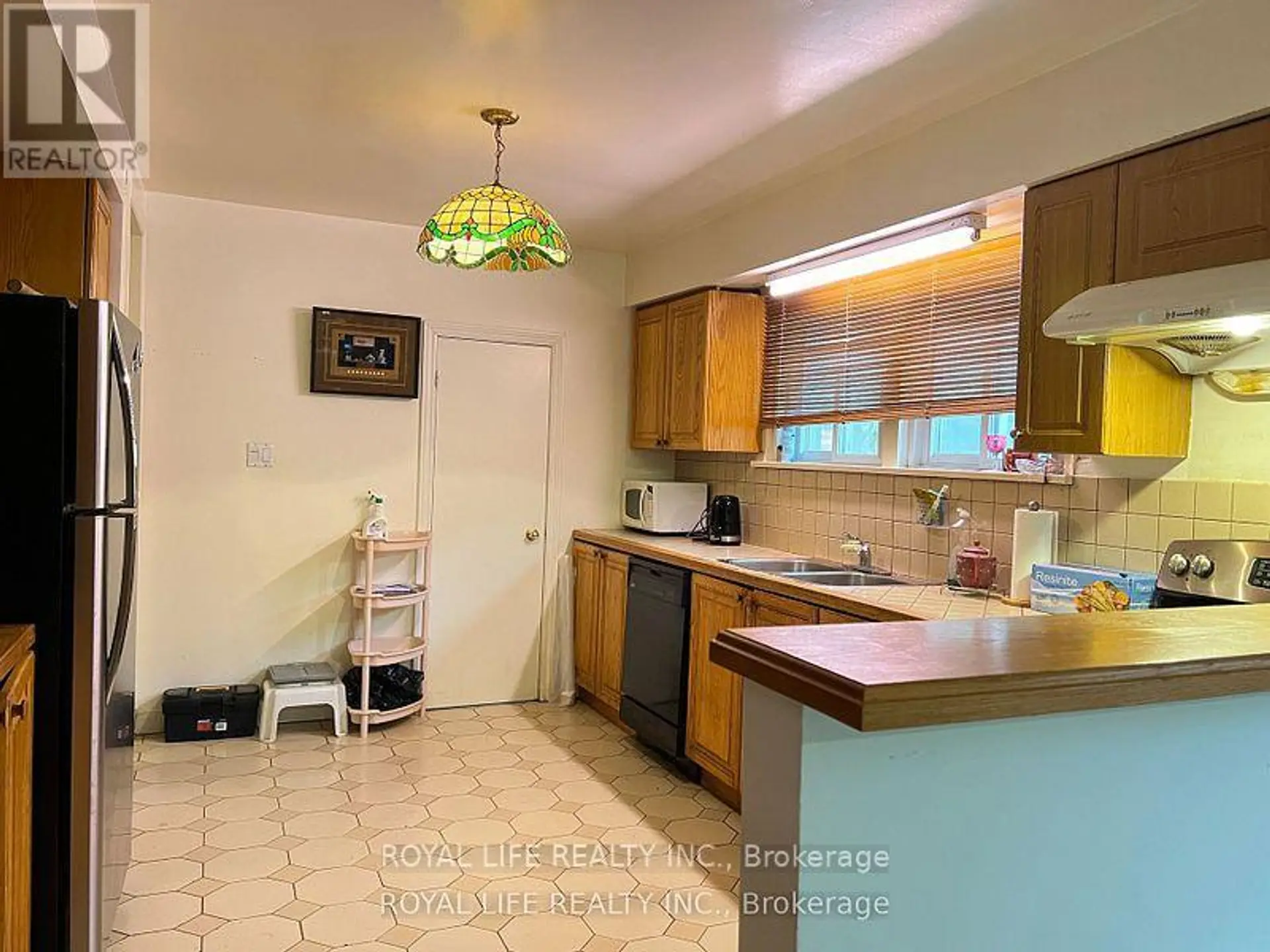 33 AGINCOURT DRIVE - Image 5