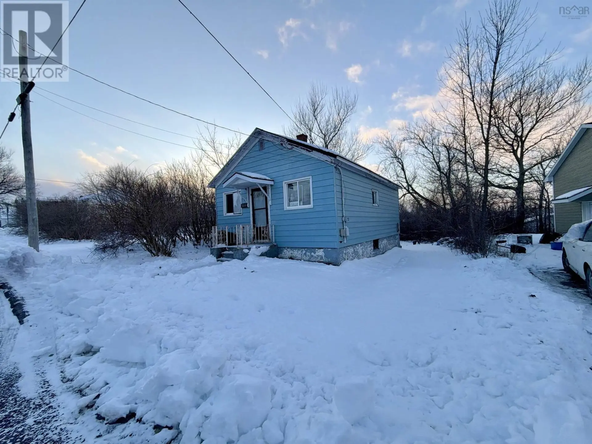 385 GIBBON STREET - Image 1