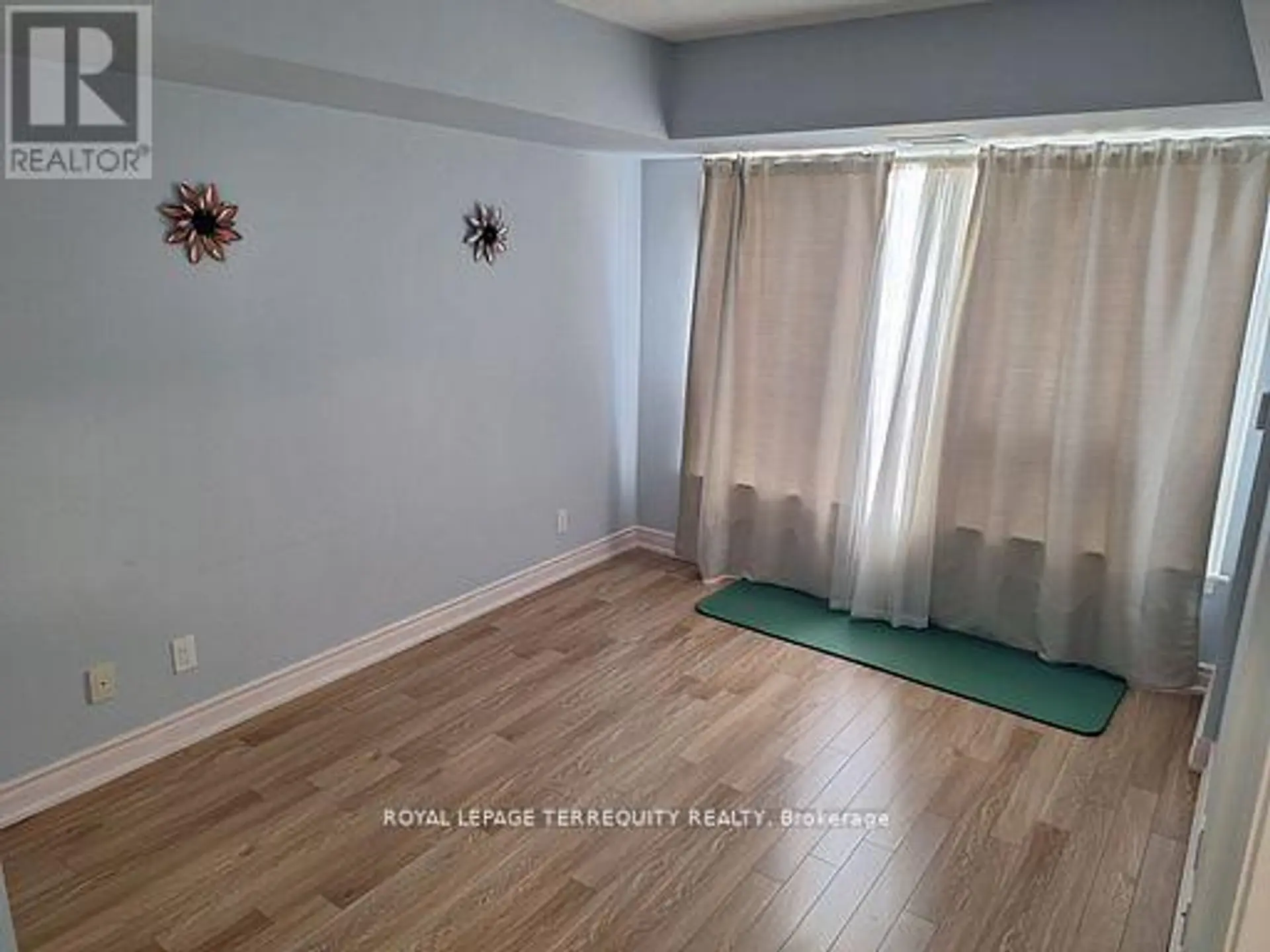 #234 701 SHEPPARD AVENUE W - Image 12