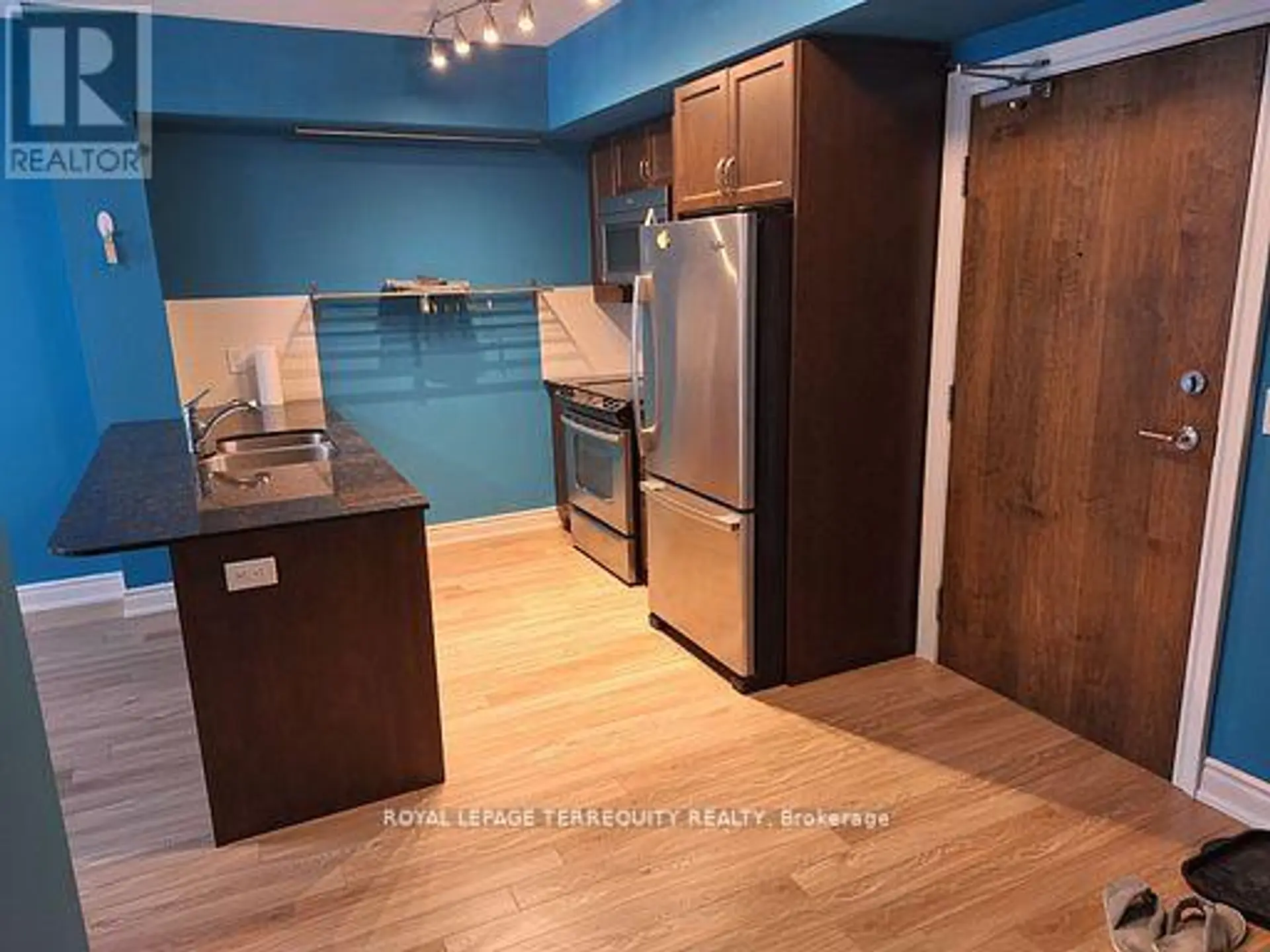 #234 701 SHEPPARD AVENUE W - Image 5
