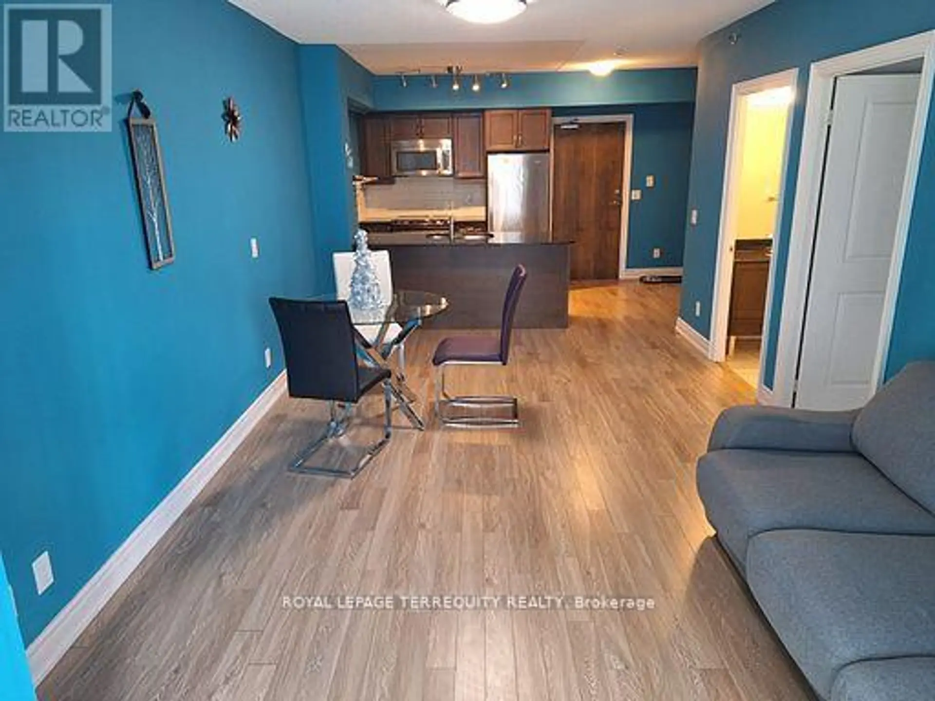 #234 701 SHEPPARD AVENUE W - Image 9