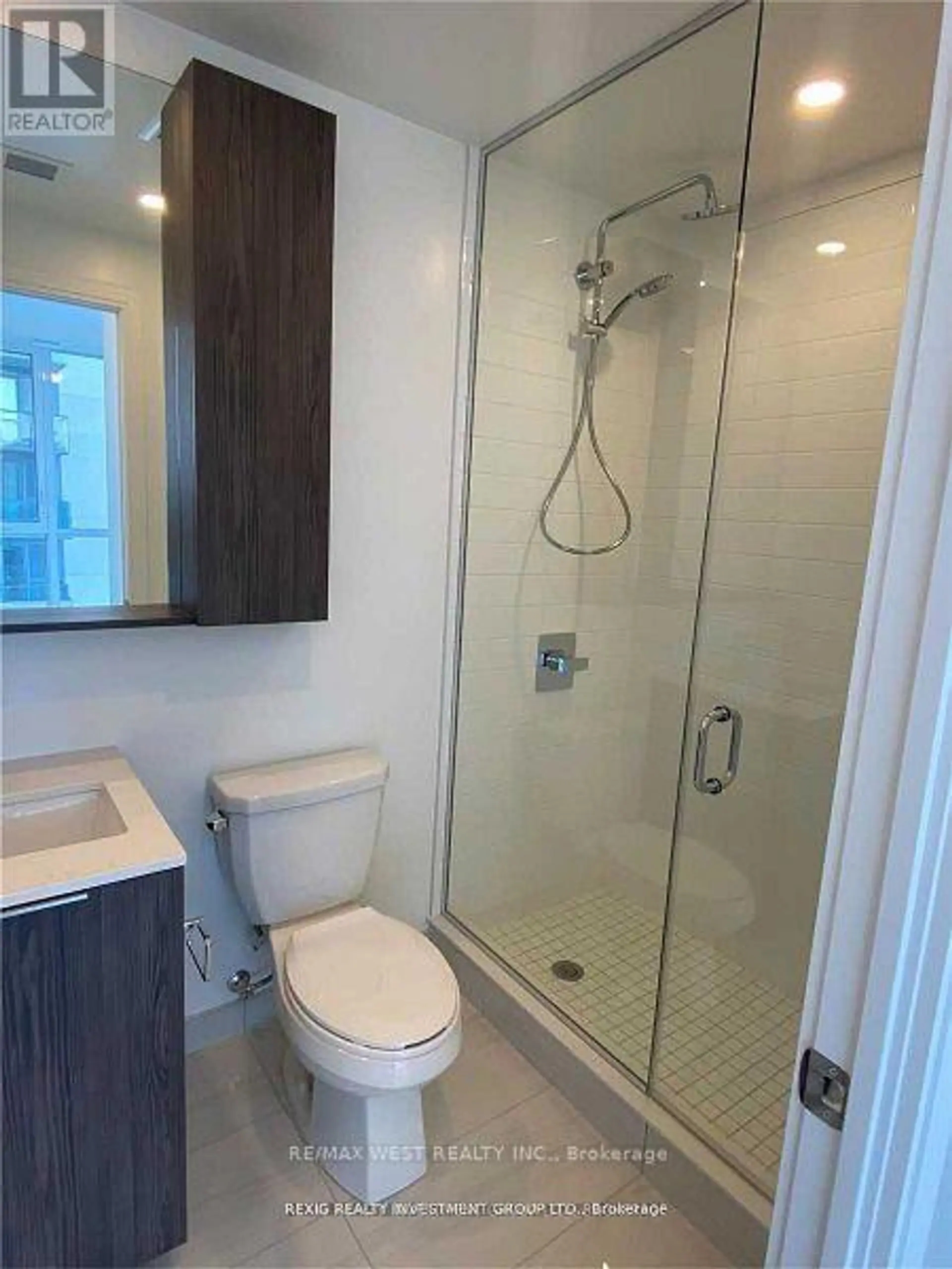 #404 70 ANNIE CRAIG DRIVE - Image 5