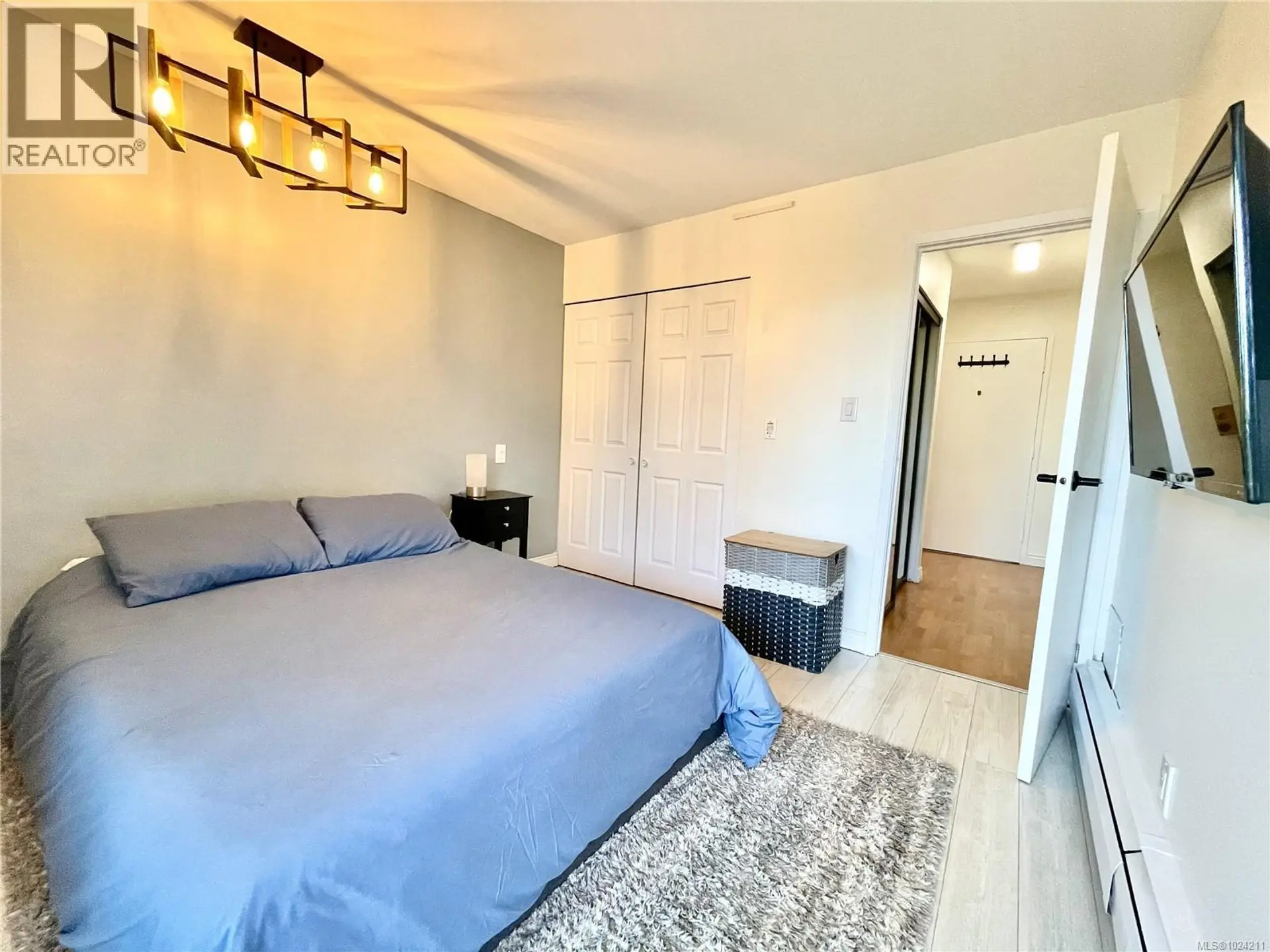 Property at #359 2930 WASHINGTON AVE, Victoria, BC