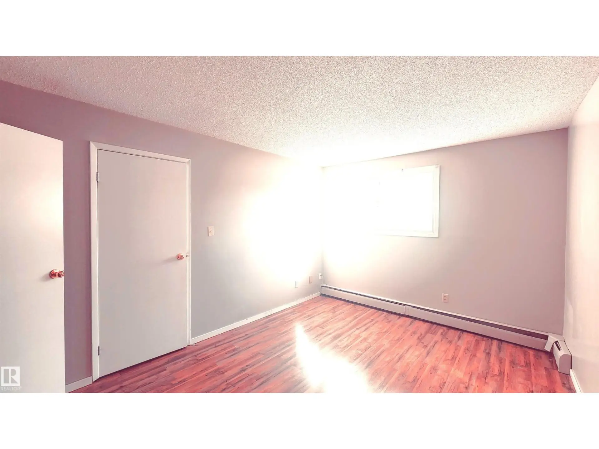 #2 11265 31 AV NW - Image 10