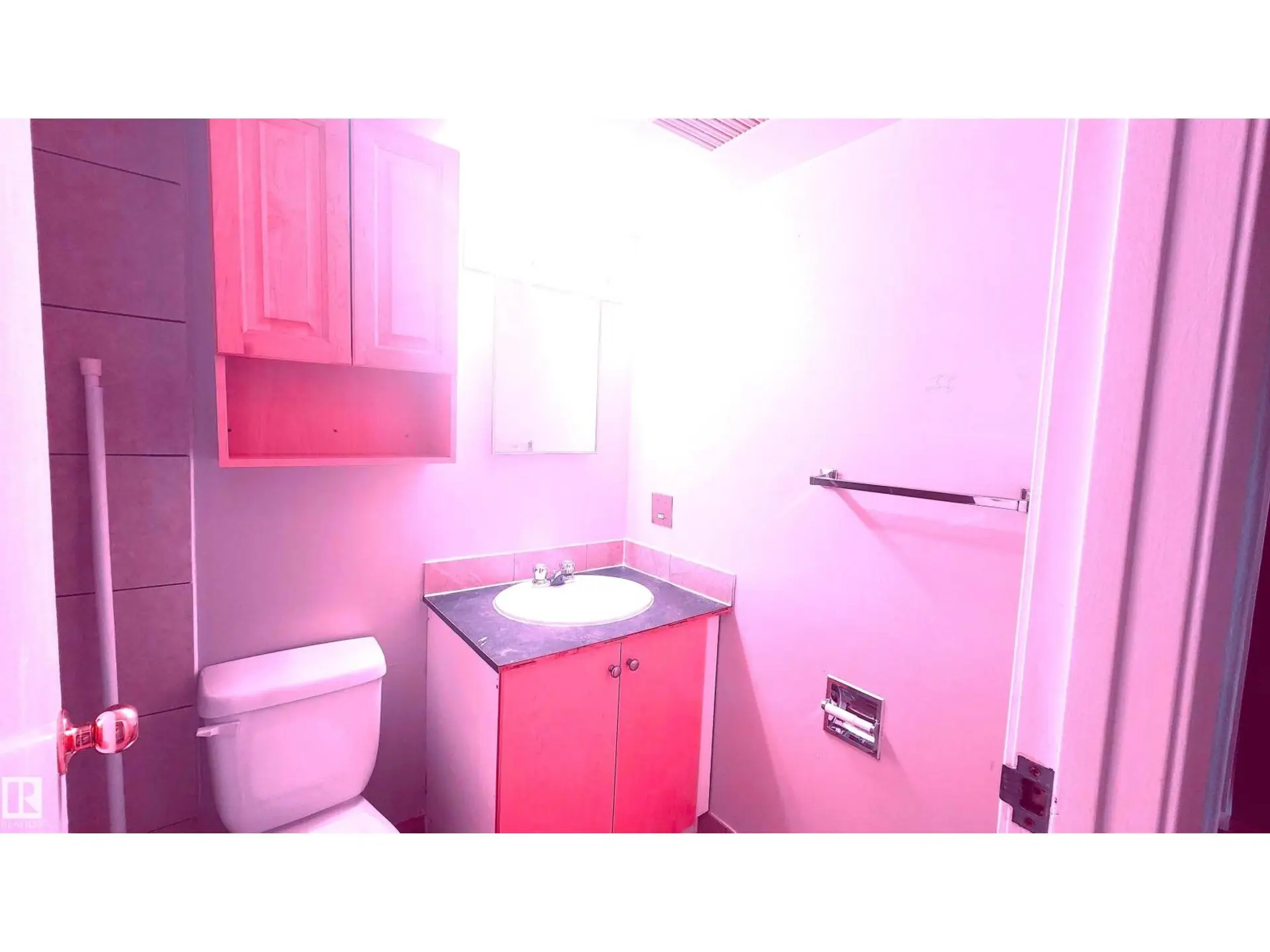 #2 11265 31 AV NW - Image 7