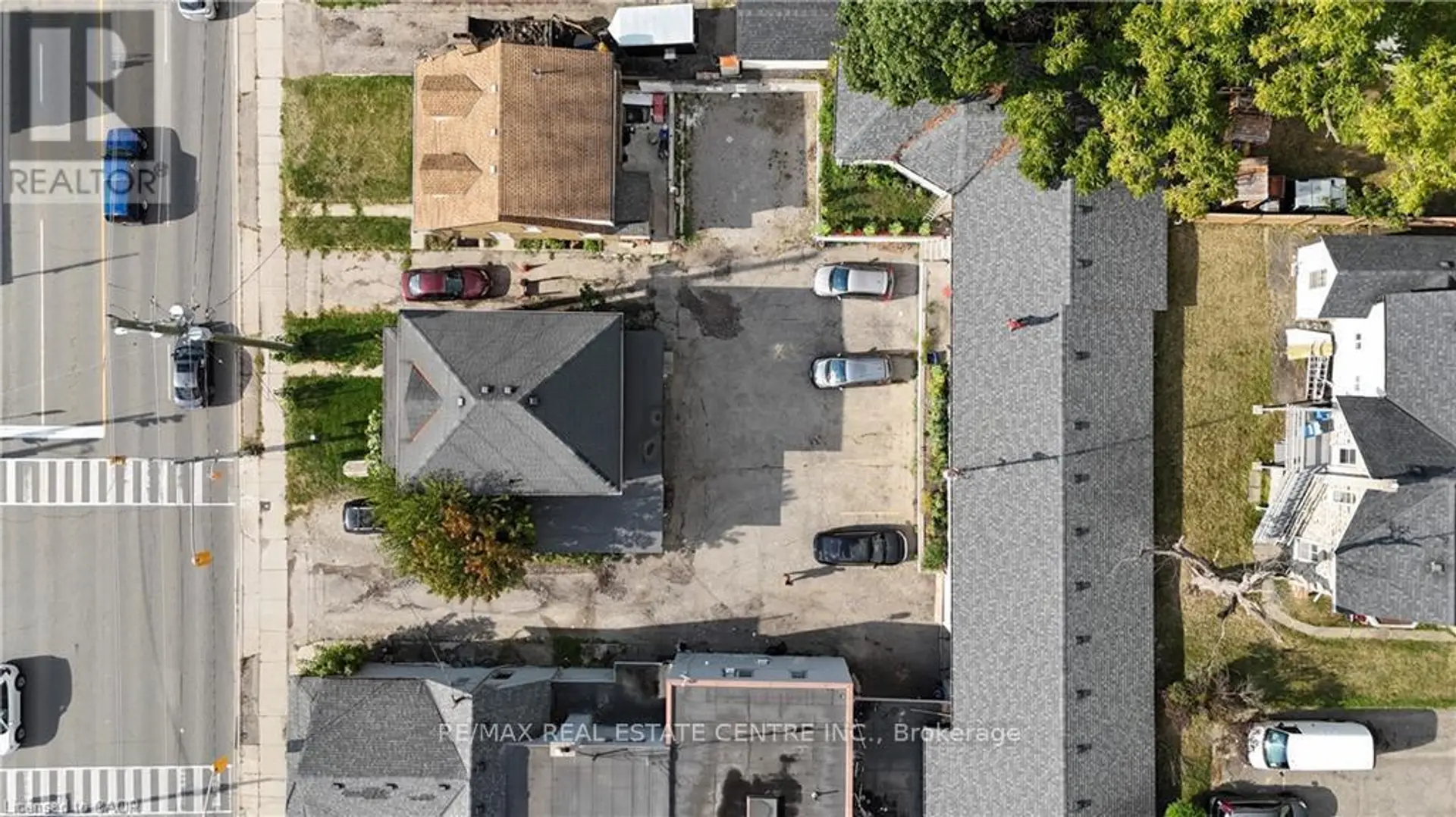 229 WATER STREET N - Image 3