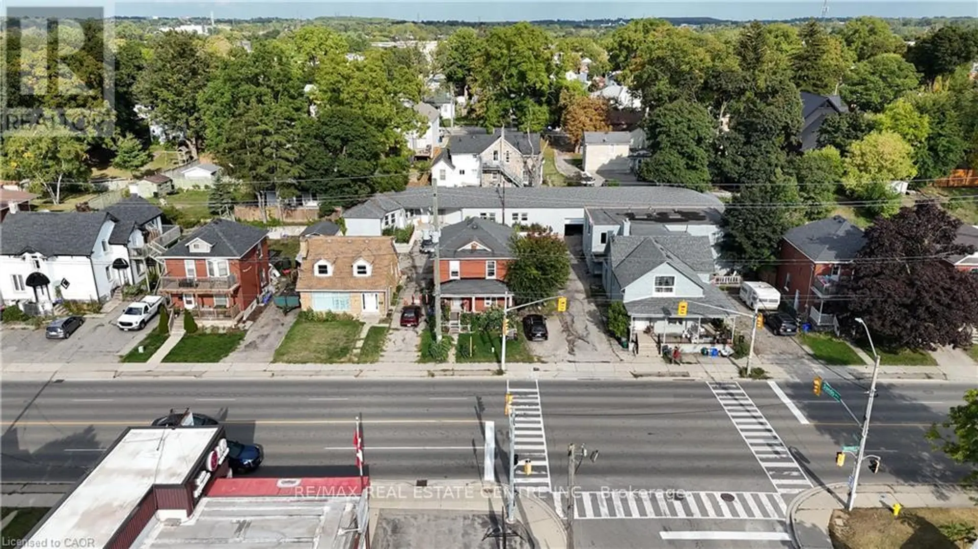 229 WATER STREET N - Image 4