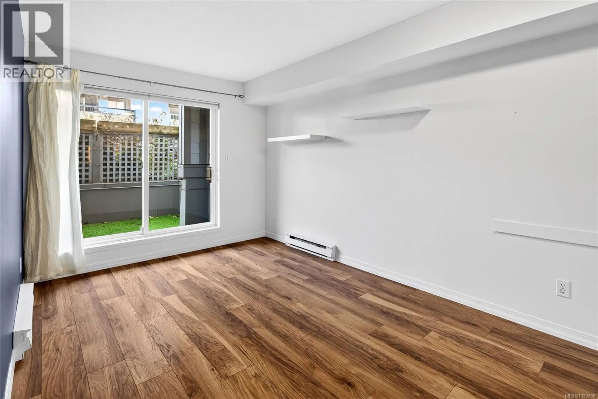 Property at #119 827 NORTH PARK ST, Victoria, BC