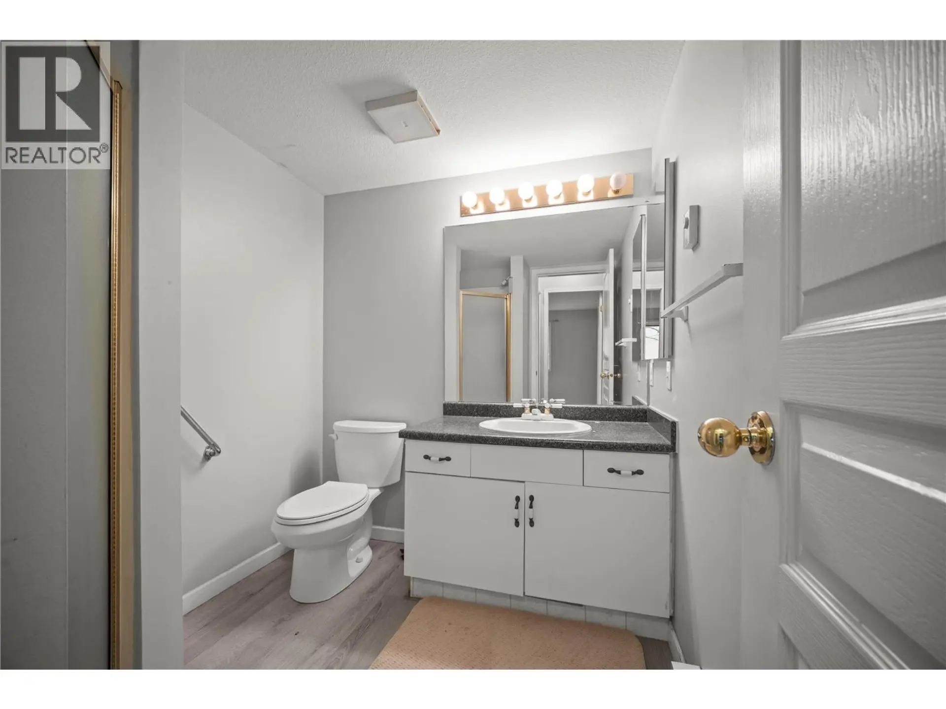 Property at #104 727 HOUGHTON ROAD, Kelowna, BC