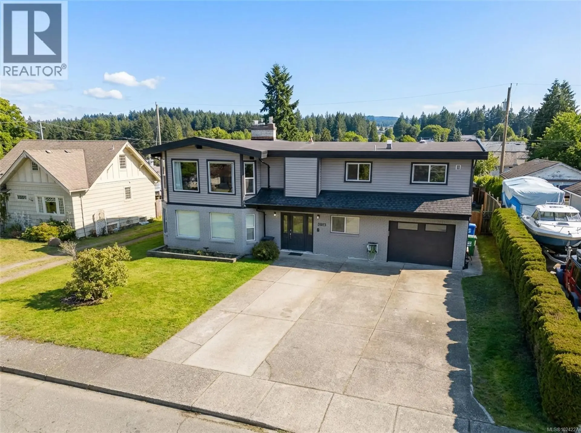 Property at 3055 9th Ave, Port Alberni, BC
