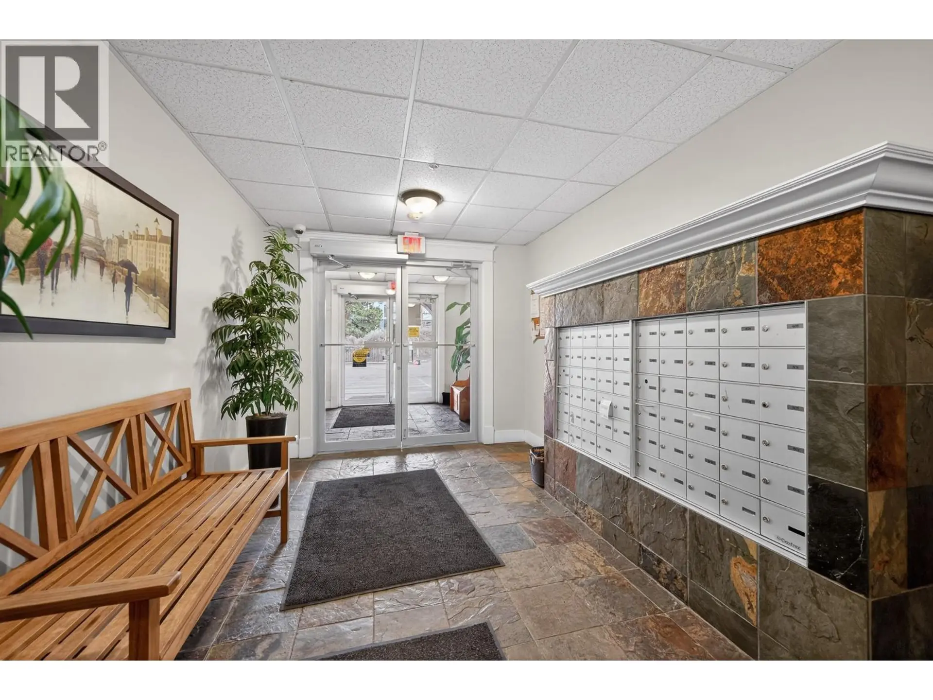 Property at #301 975 VICTORIA  W STREET, Kamloops, BC