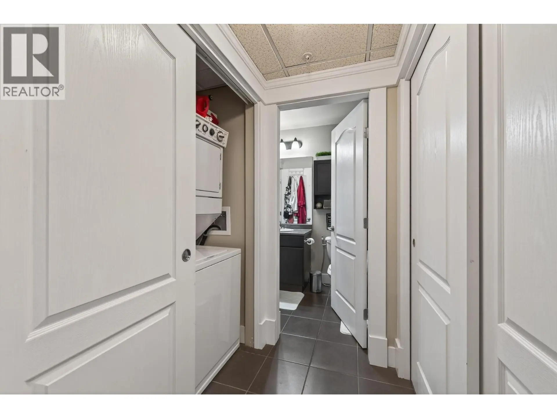 Property at #301 975 VICTORIA  W STREET, Kamloops, BC