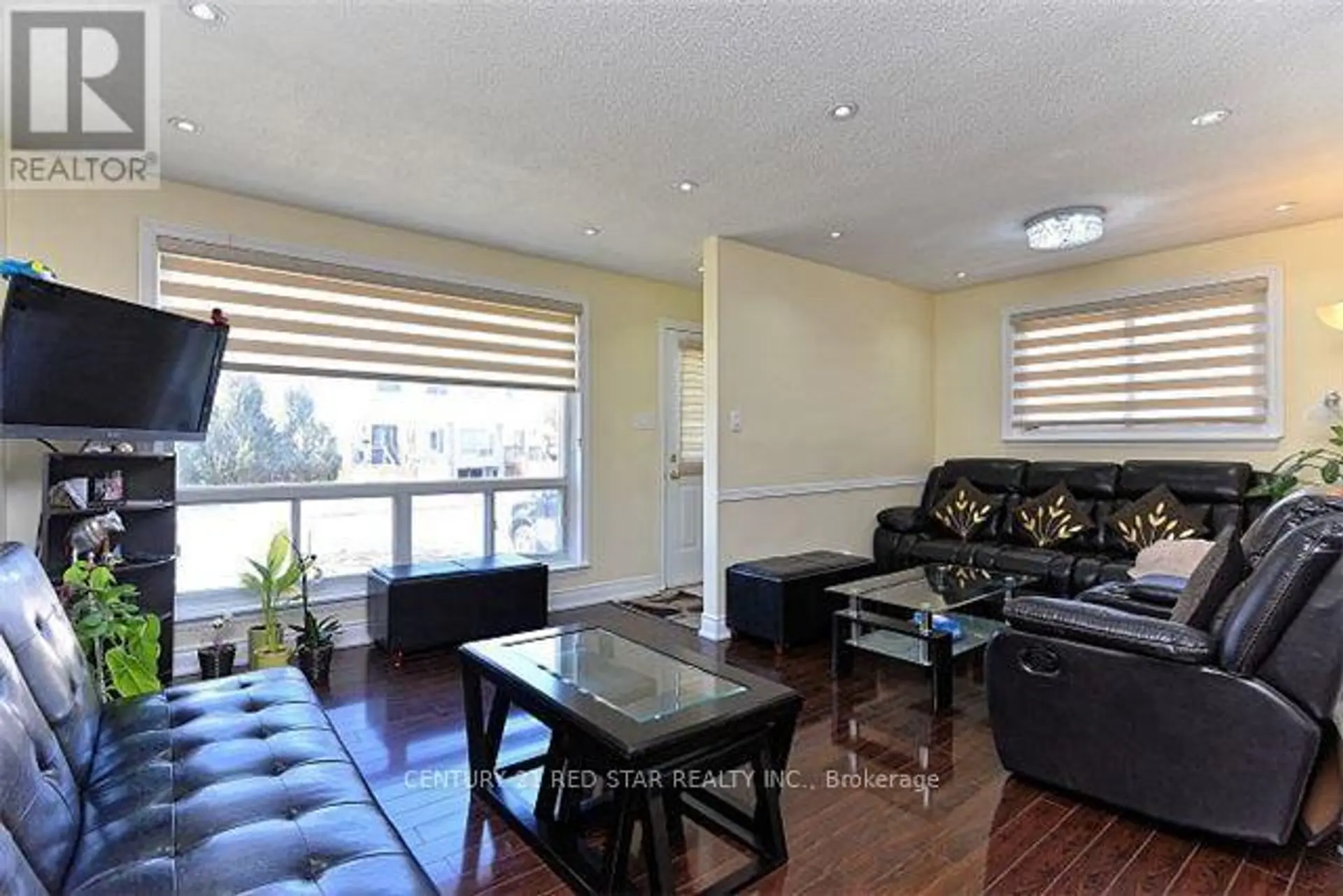 65 NEWSTEAD CRESCENT - Image 1