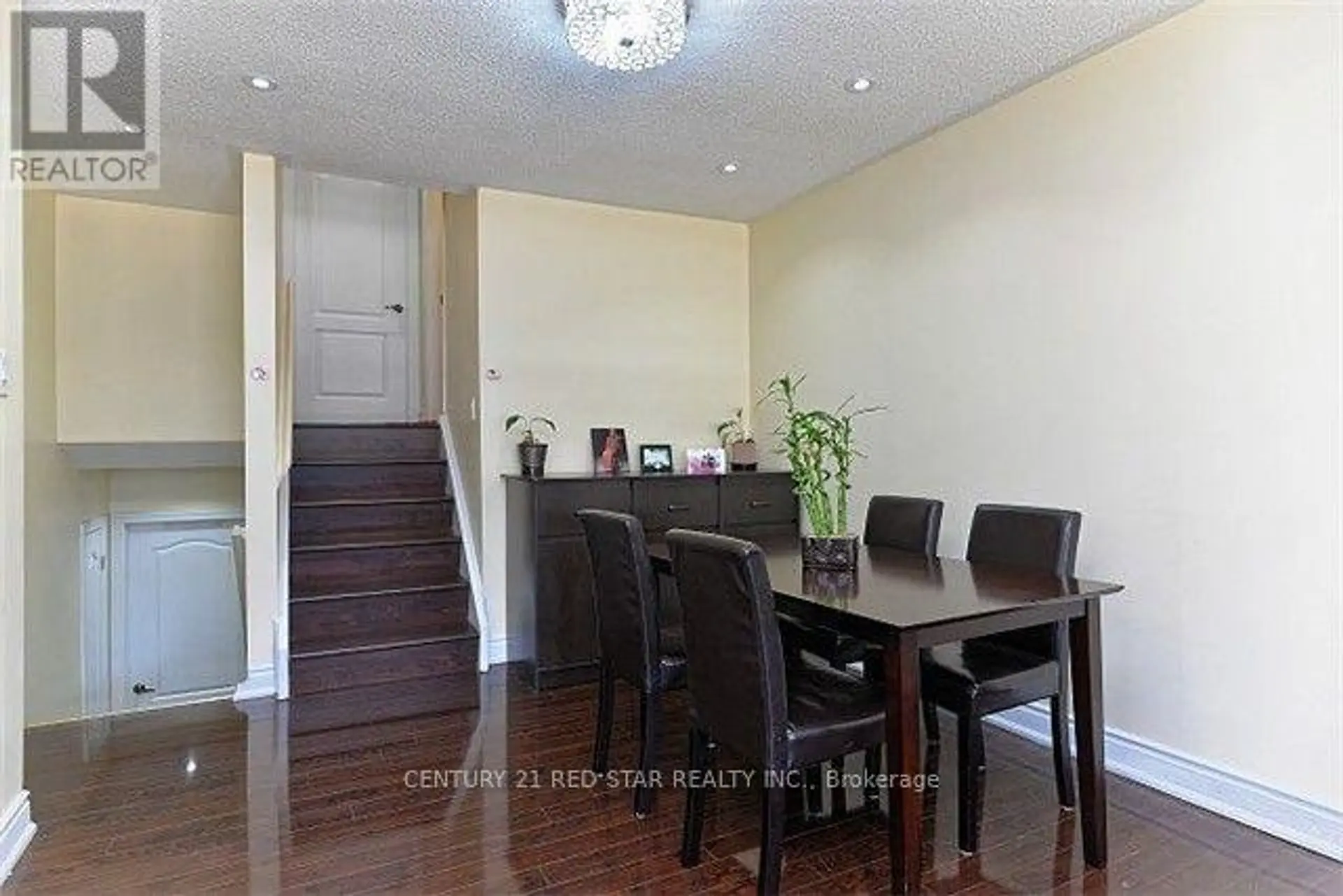65 NEWSTEAD CRESCENT - Image 8