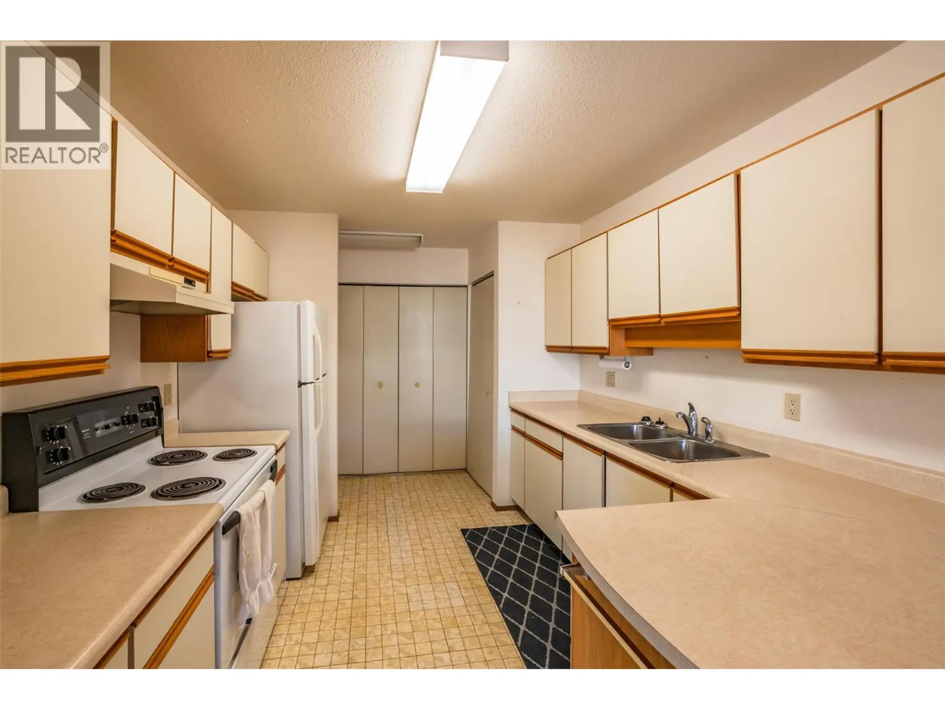 Property at #105 232 KINNEY AVENUE, Penticton, BC