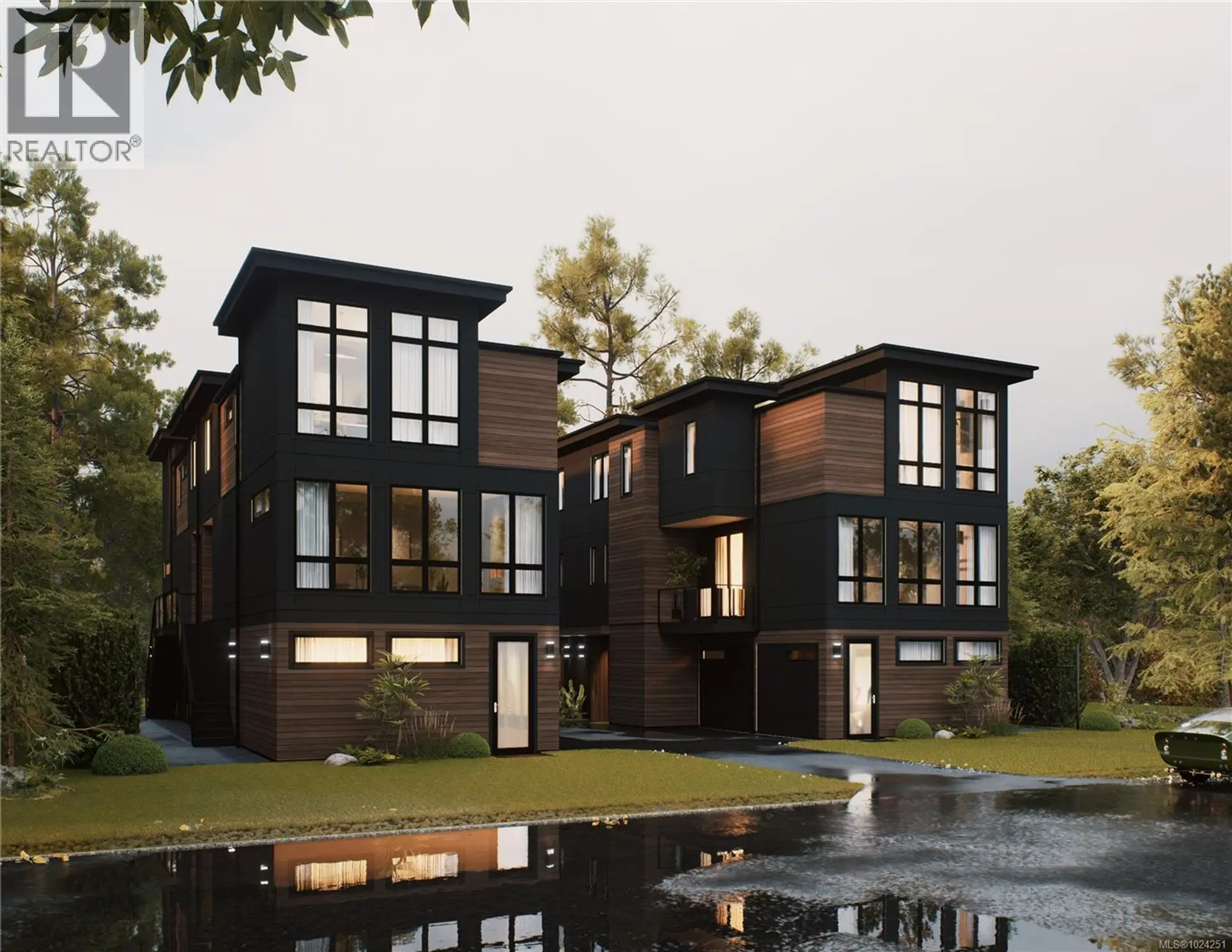 Property at #4 2215 GREENLANDS RD, Saanich, BC