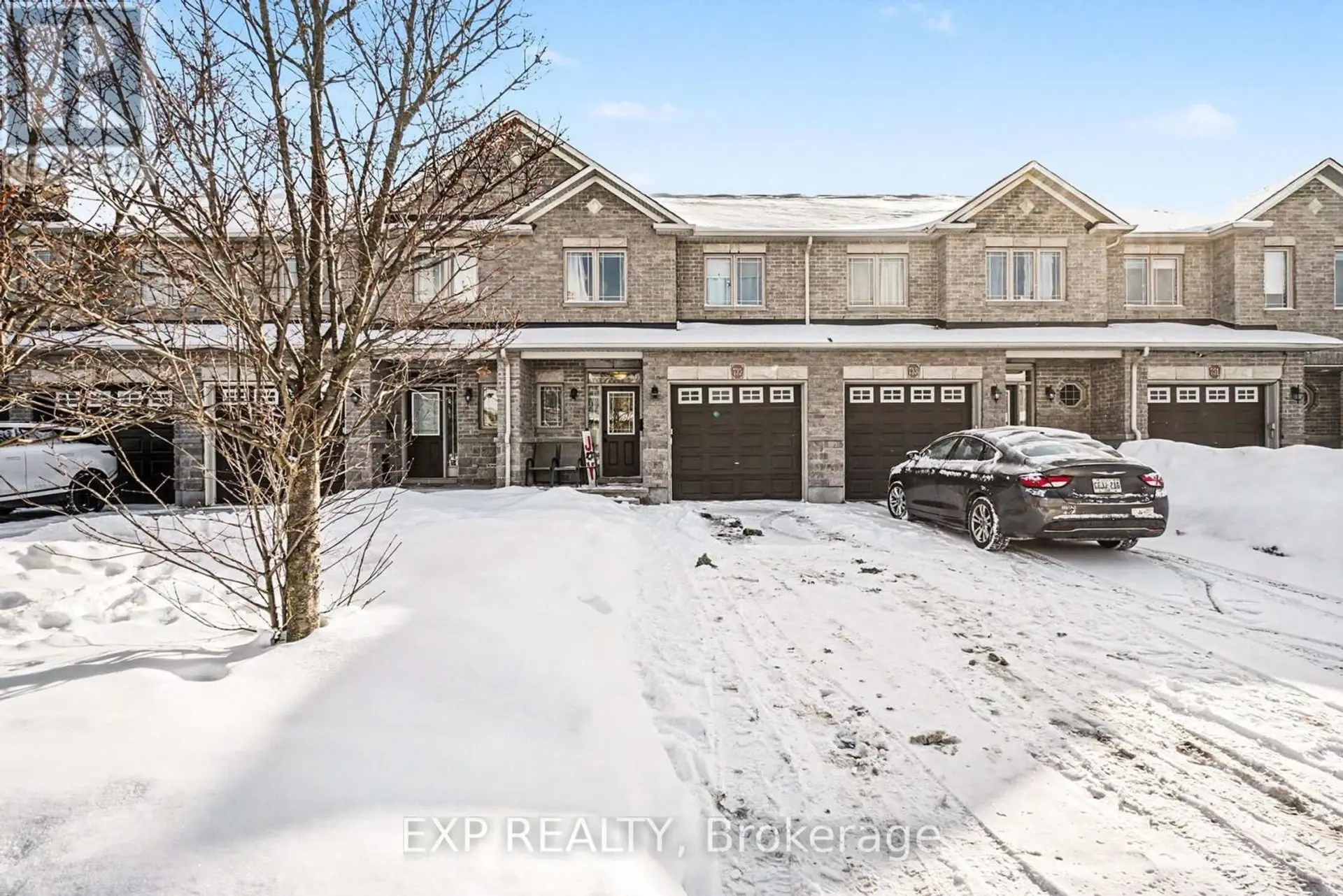 735 REGIMENT AVENUE - Image 2