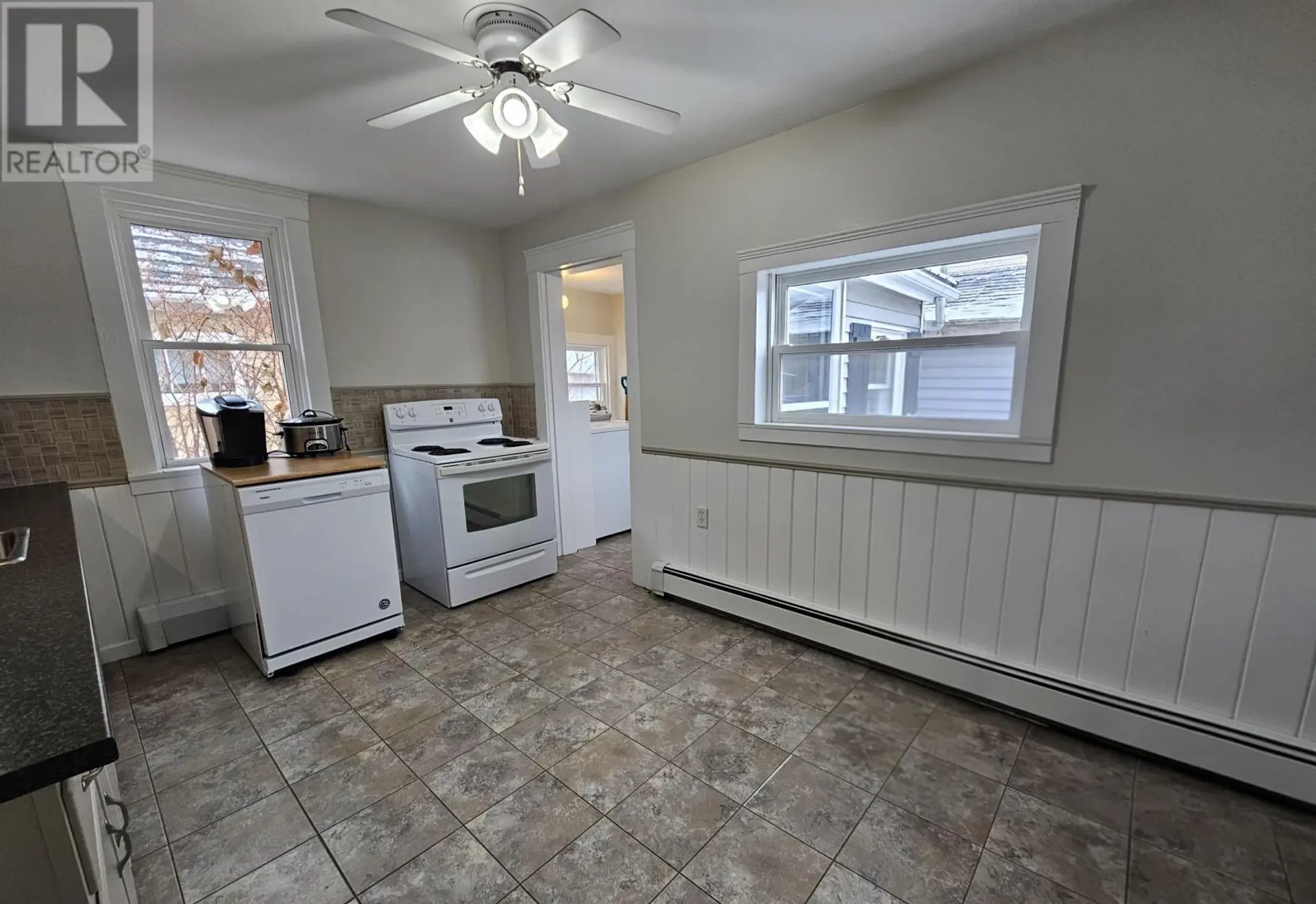 47 Douglas Street - Image 10