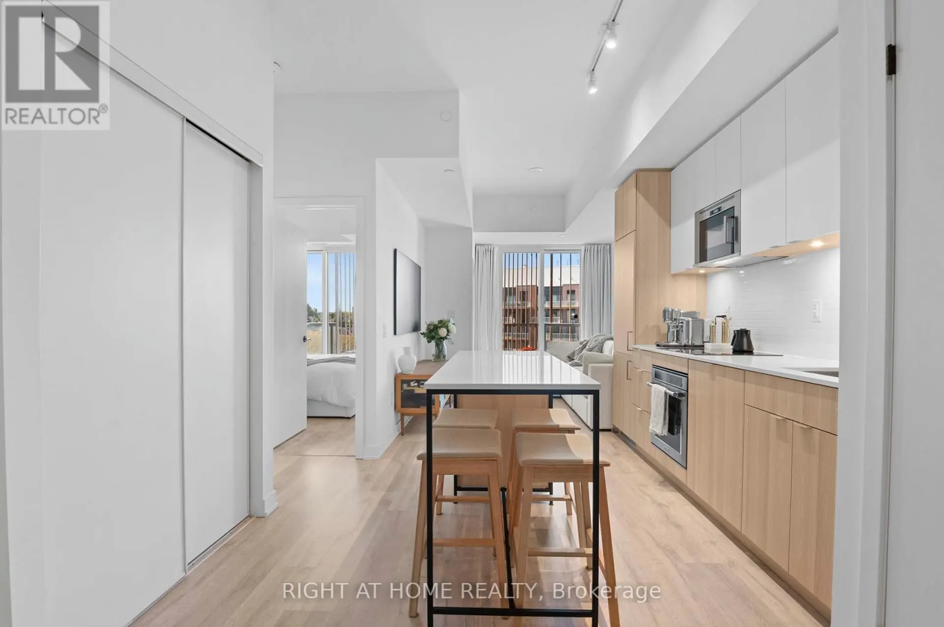 #403 220 MISSINNIHE WAY - Image 1