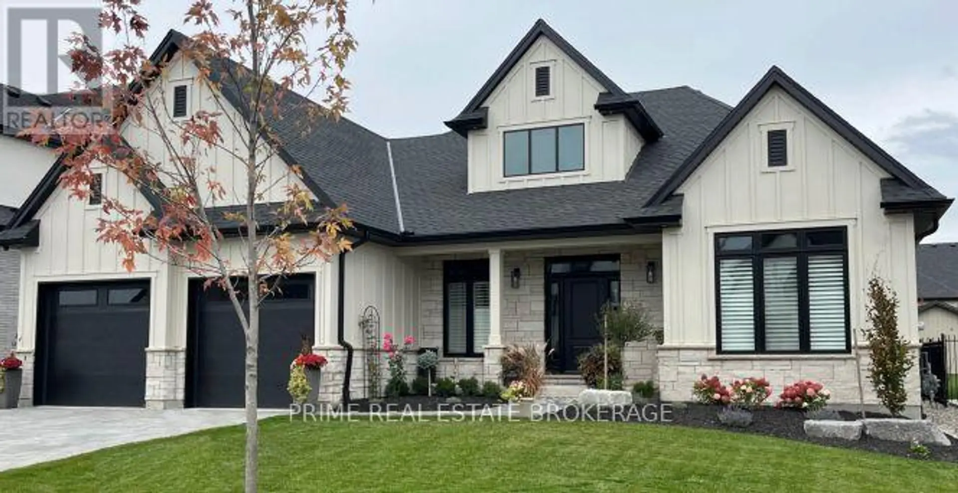 689 VALLEYSTREAM WALK - Image 5