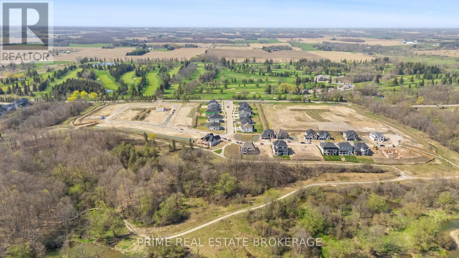 689 VALLEYSTREAM WALK - Image 7