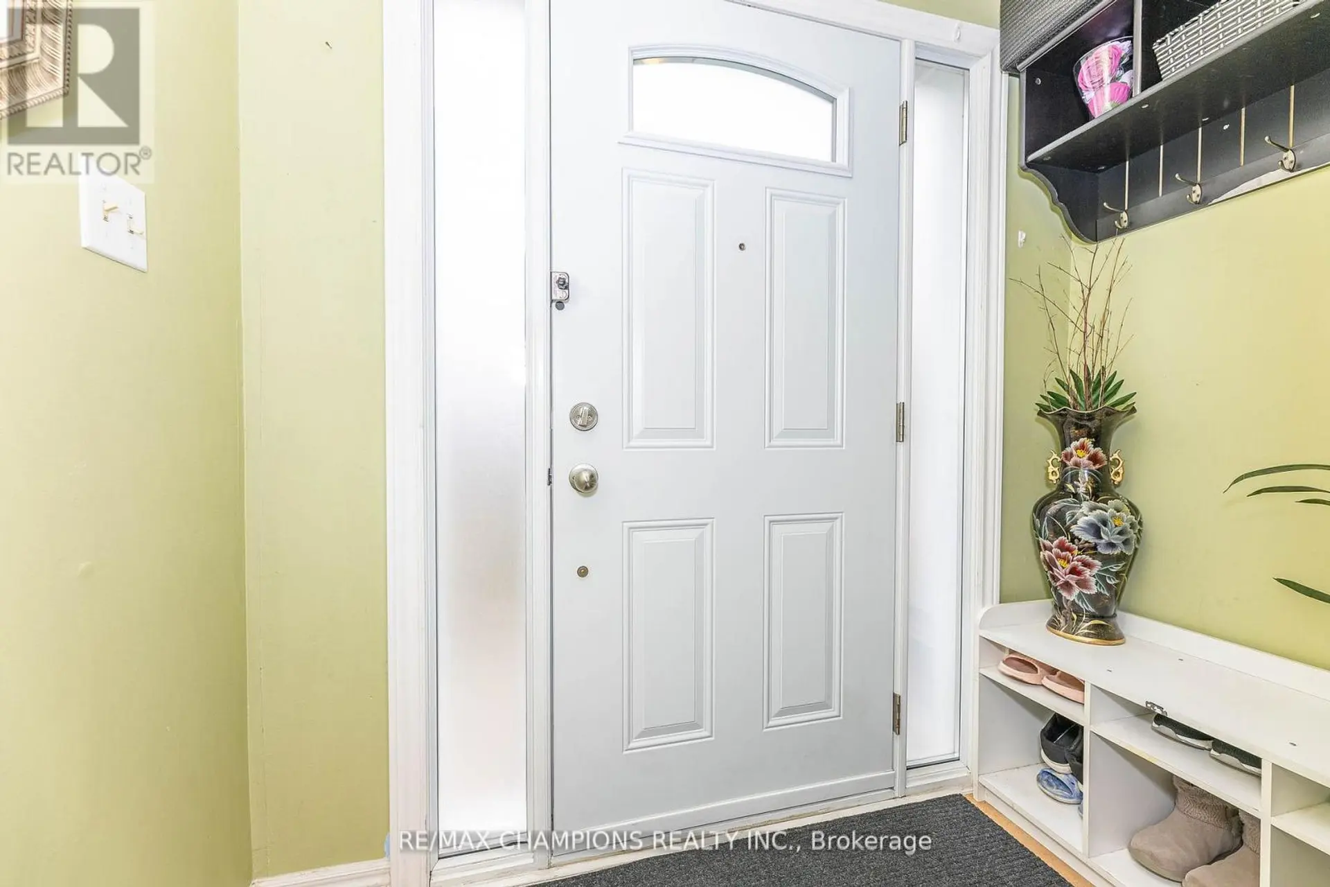 #17 3525 BRANDON GATE DRIVE - Image 3
