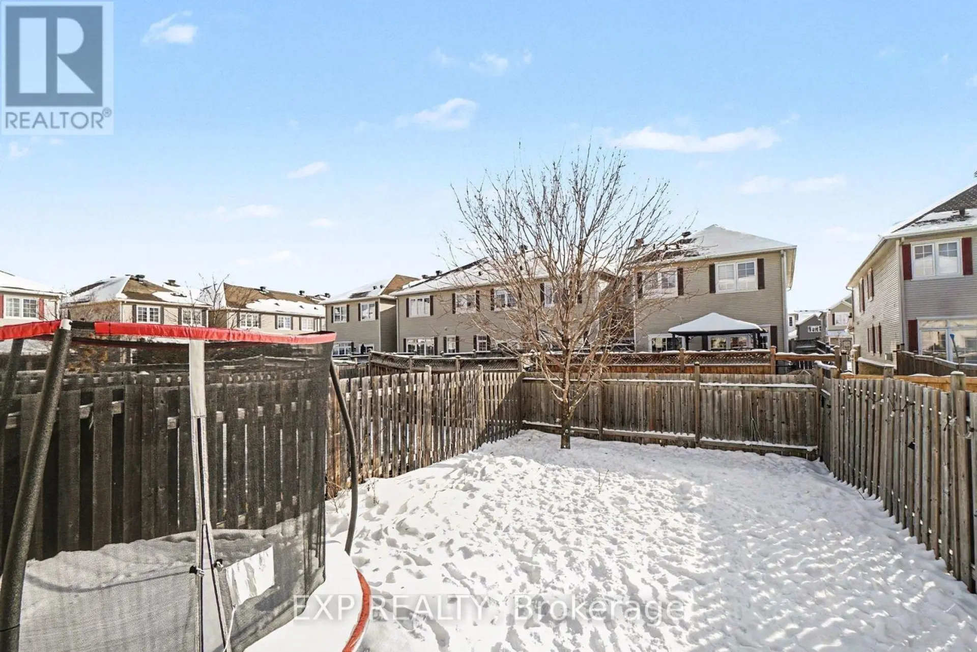 735 REGIMENT AVENUE - Image 20