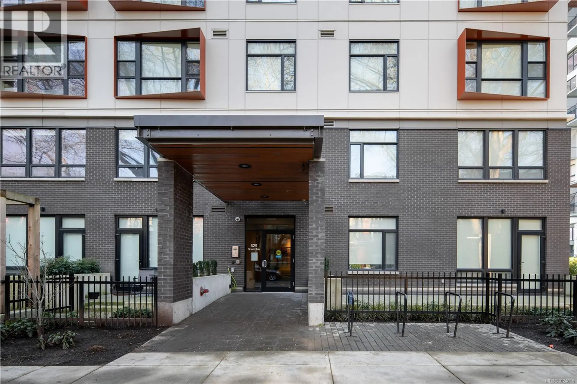 Property at #206 629 SPEED AVE, Victoria, BC